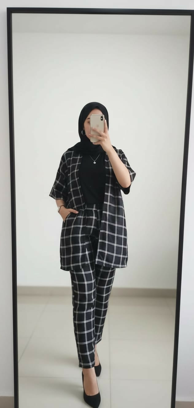 3 piece Black & White Dress | Women Locally Made Kurta | Medium | Preloved