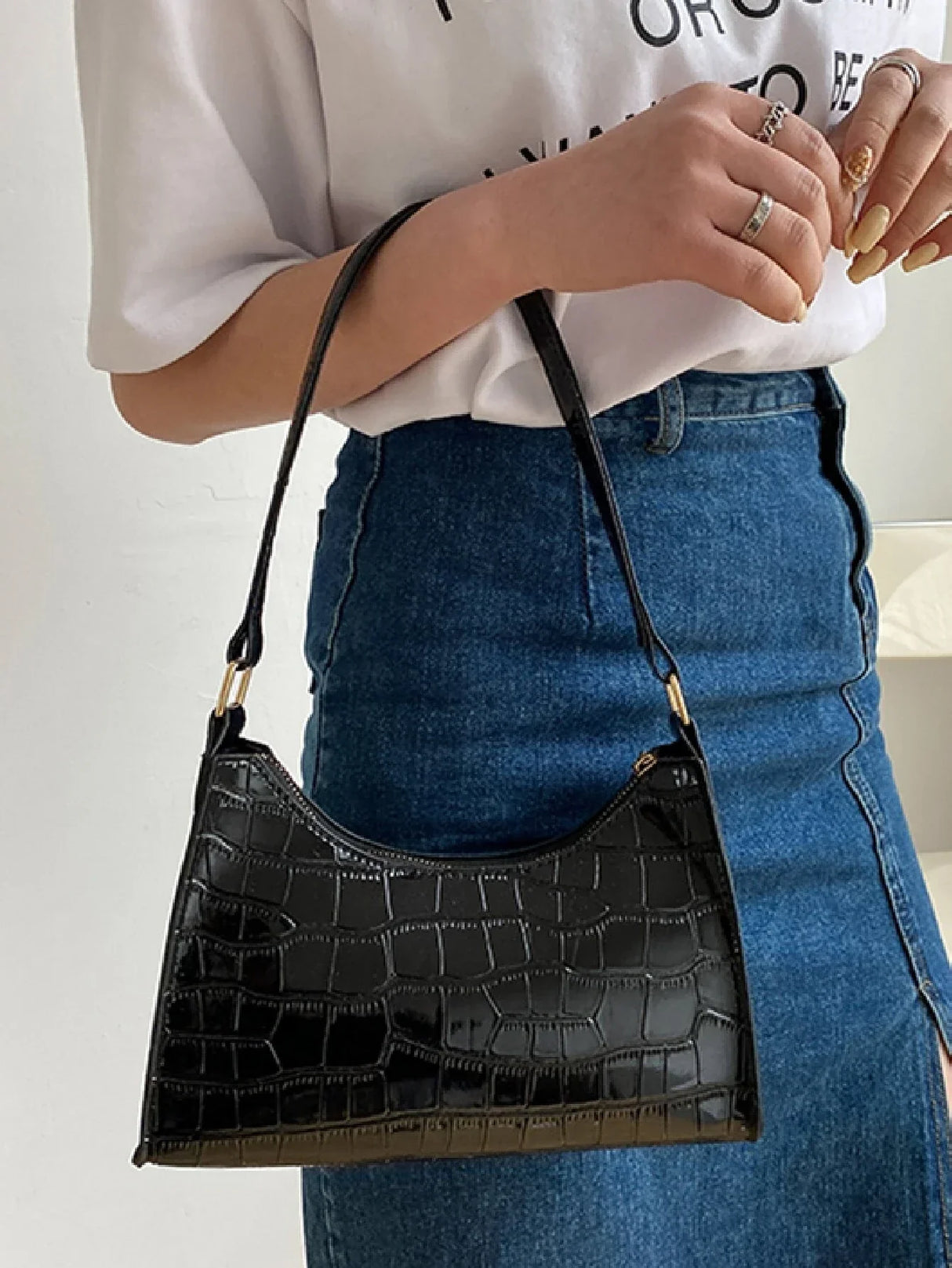 Buy SHEIN Crocodile Embossed Shoulder Bag, Fashion Retro Zipper Bag Casual Waterproof Handbag in Pakistan