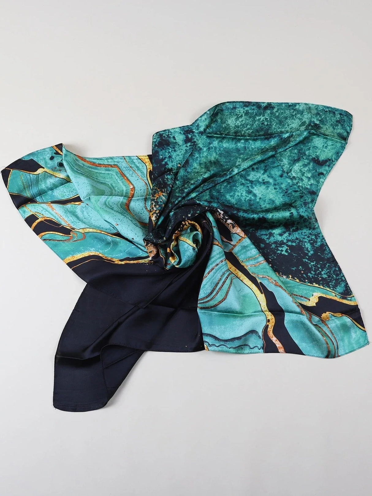 Buy Shein Geometric Print Bandana in Pakistan