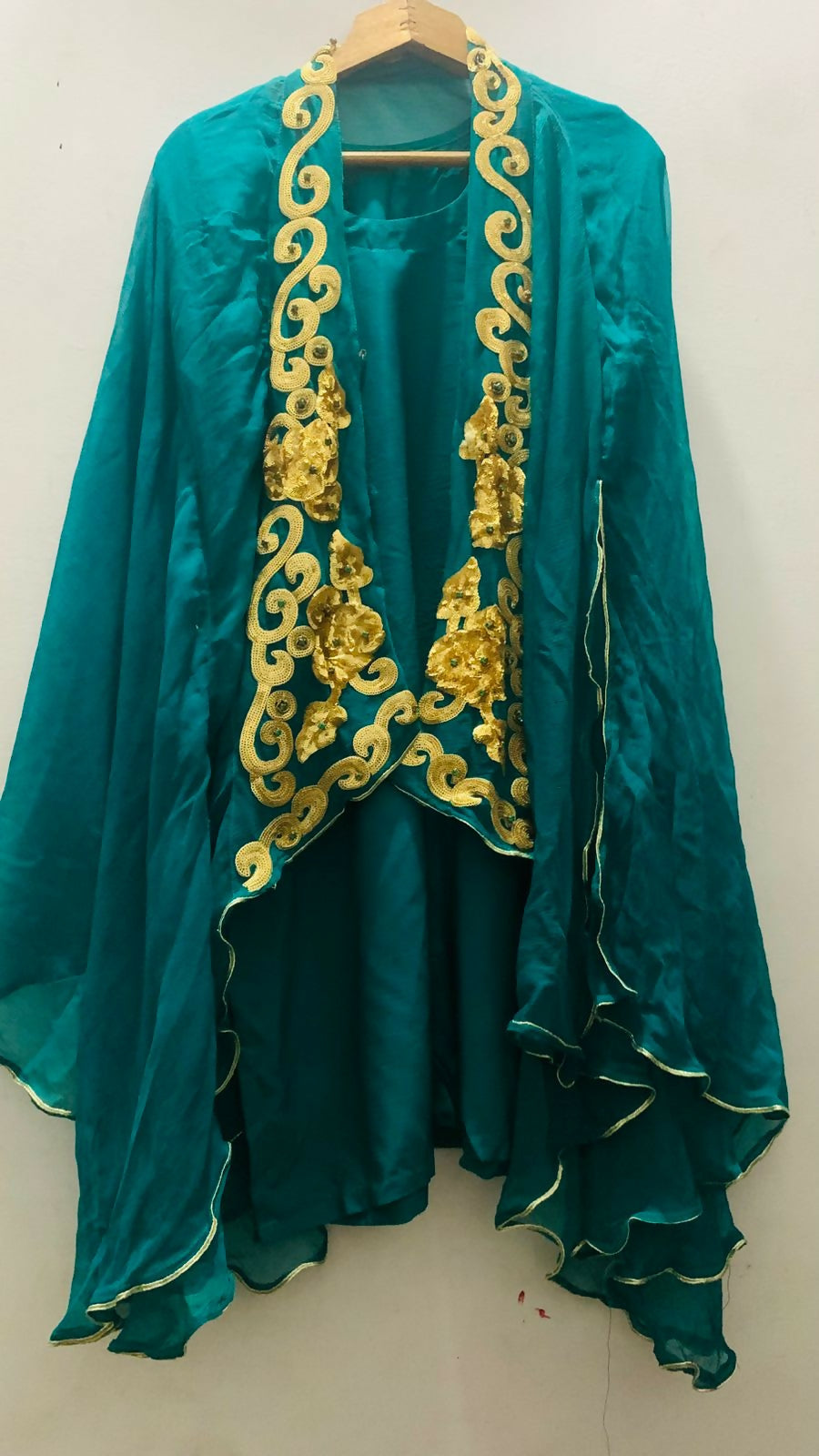 4 piece dress Beautiful Green Party Wear | Women Locally Made Formals | Small | Preloved