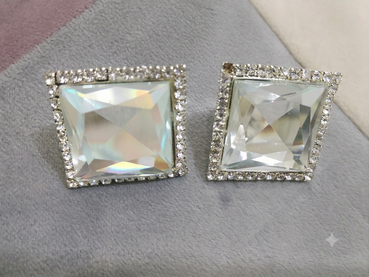 Elegant Crystal Halo Studs | Women Jewelry | Earrings | Preloved