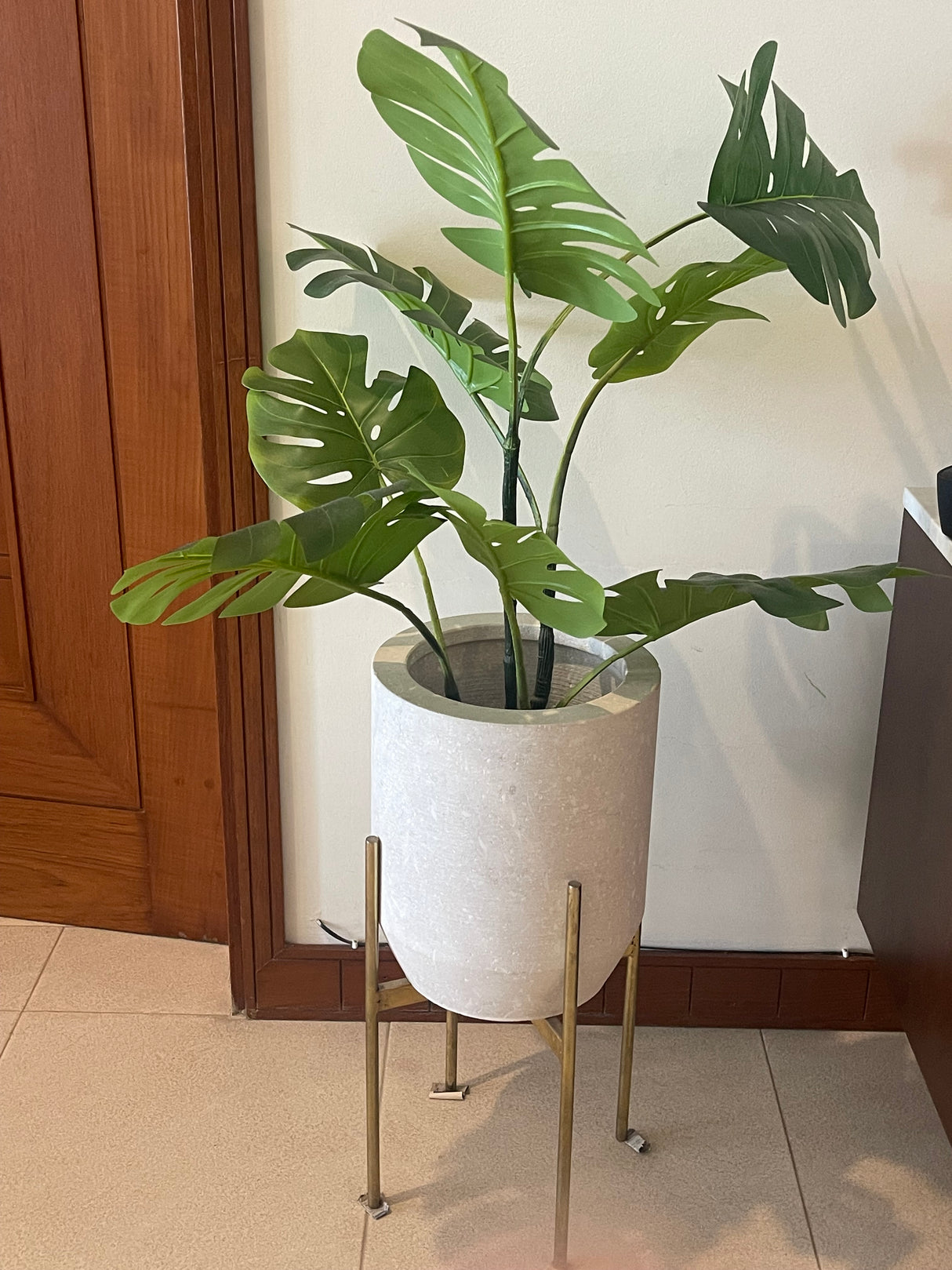 Round White Stone Planter | For Your Home | Brand New