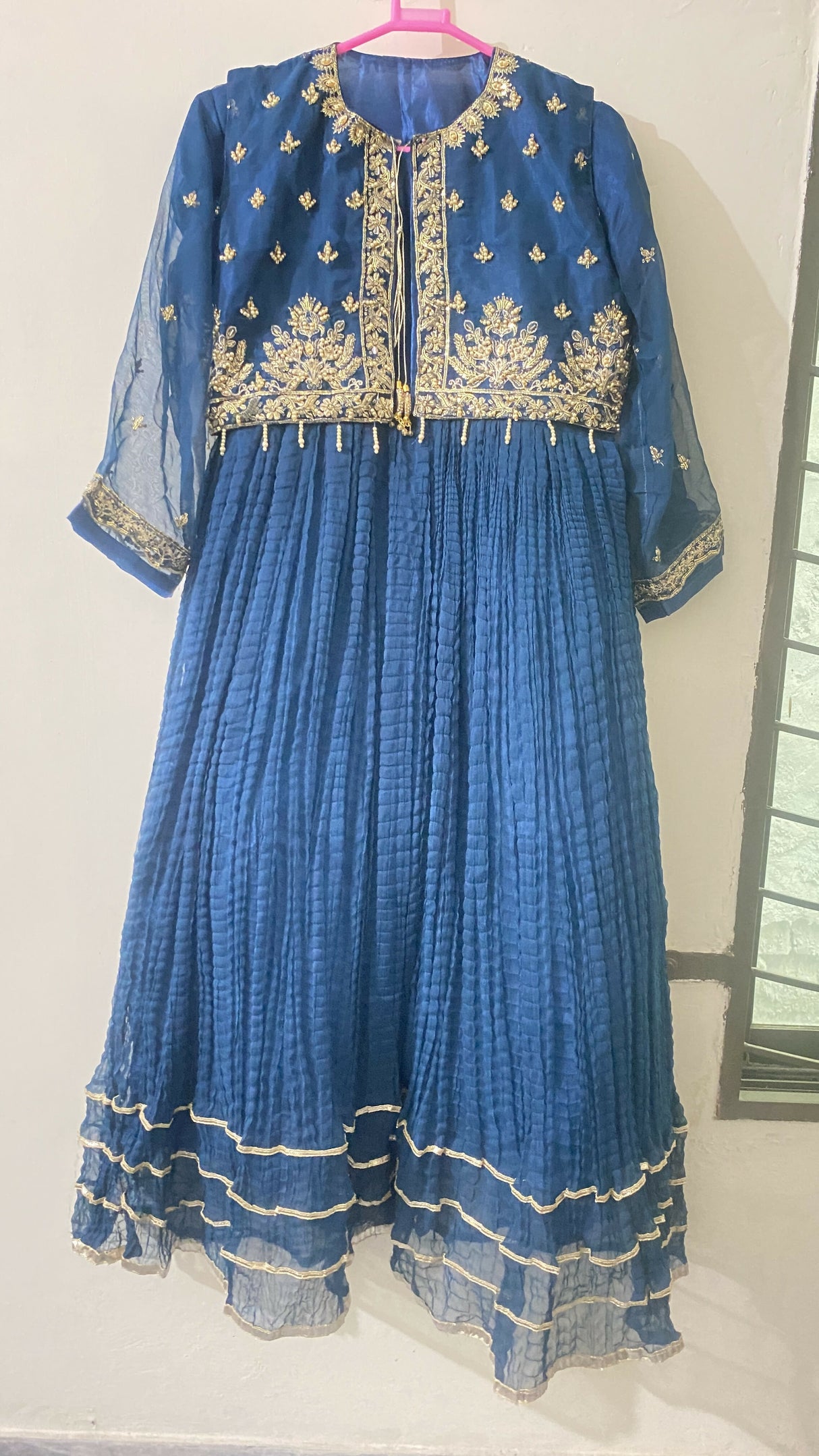 Zinc | Women Locally Made Formals | Medium | Worn Once