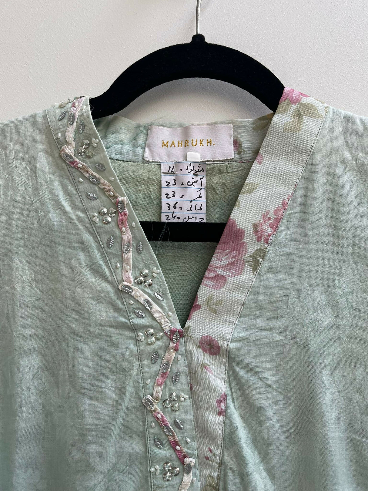 Mahrukh | Women Branded Formals | Medium | Preloved