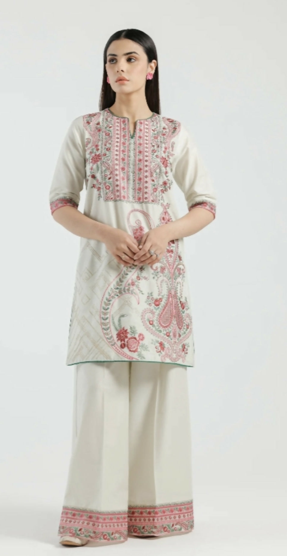 Ethnc | White | Women Branded Kurta | Small | Worn Once