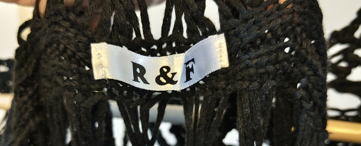 R & F | Women Tops & Shirts | Medium | Preloved