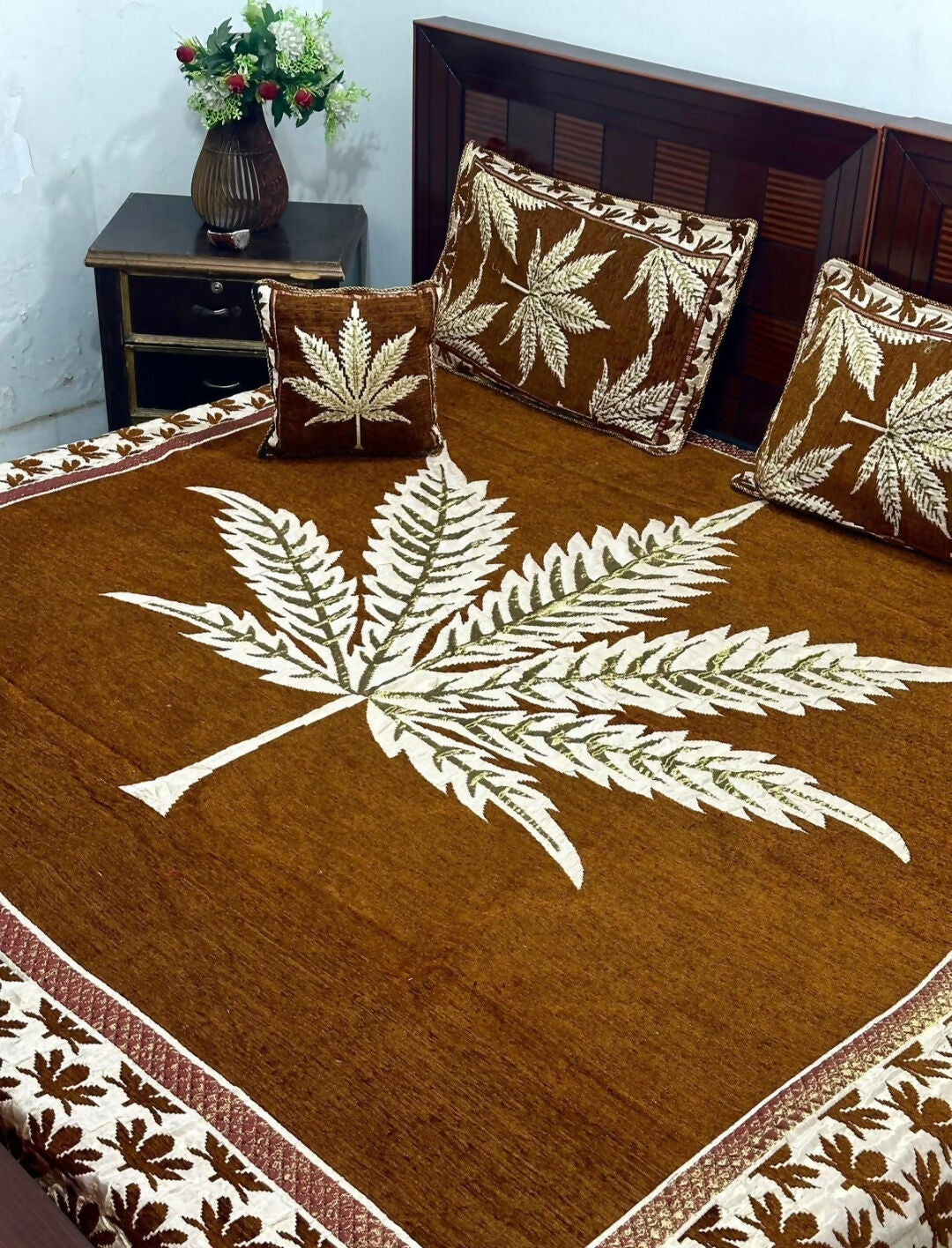 4 PC Velvet Jacquard Bedsheets |For Your Home | Home & Decor | King Size | Brand New