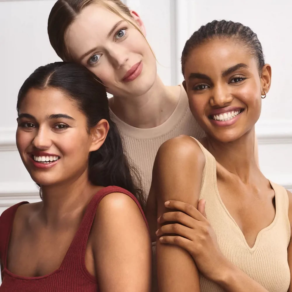 Oriflame | The ONE Everlasting Sync Stress-Free Foundation SPF 20 + UVA protection Natural | Women Beauty Skincare | Face | Brand New