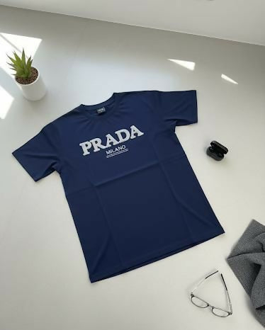 Unisex Prada T Shirt | Men Shirts & Tops | Size: All Sizes | Brand New