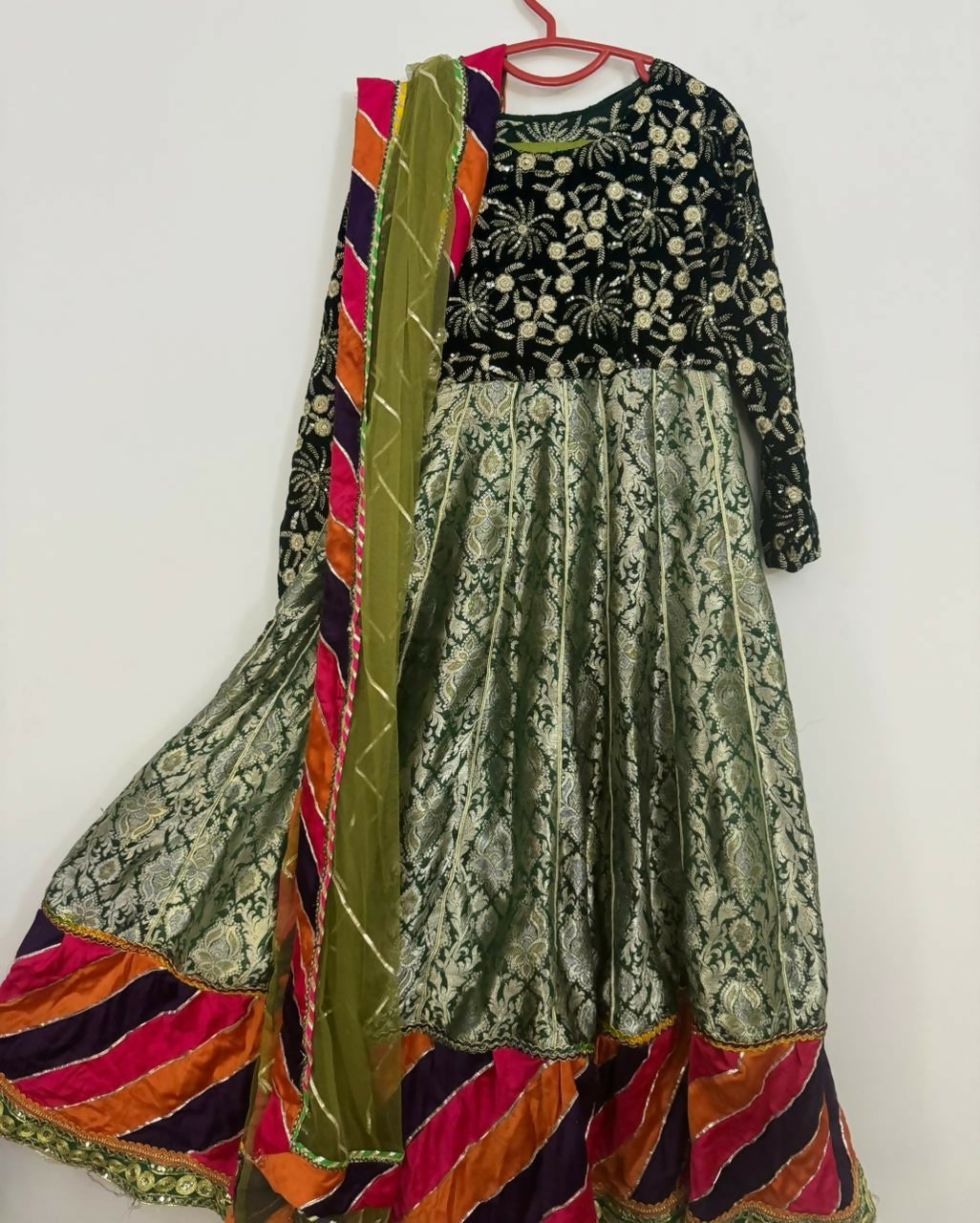 Formal Party Wear Suit | Women Frocks & Maxis| Large | Worn Once