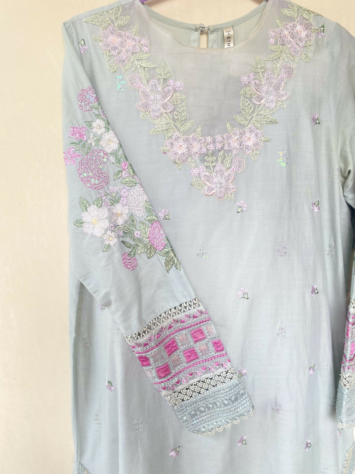 Ethnc | Women Branded Kurta | Small | Worn Once