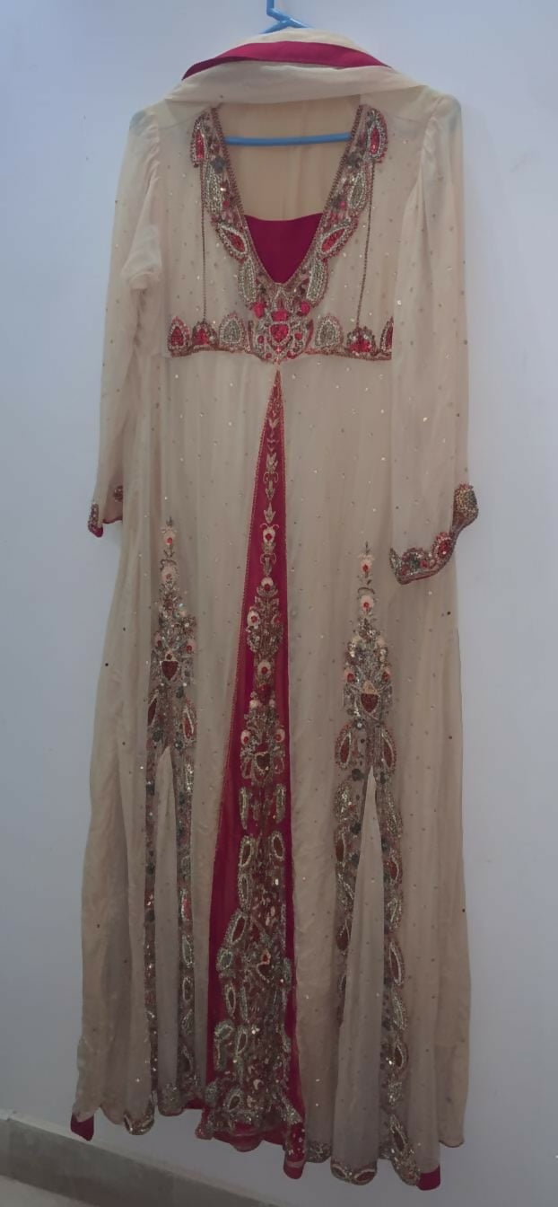 Fancy 2 Pc Maxi | Women Frocks & Maxis | Large | Preloved