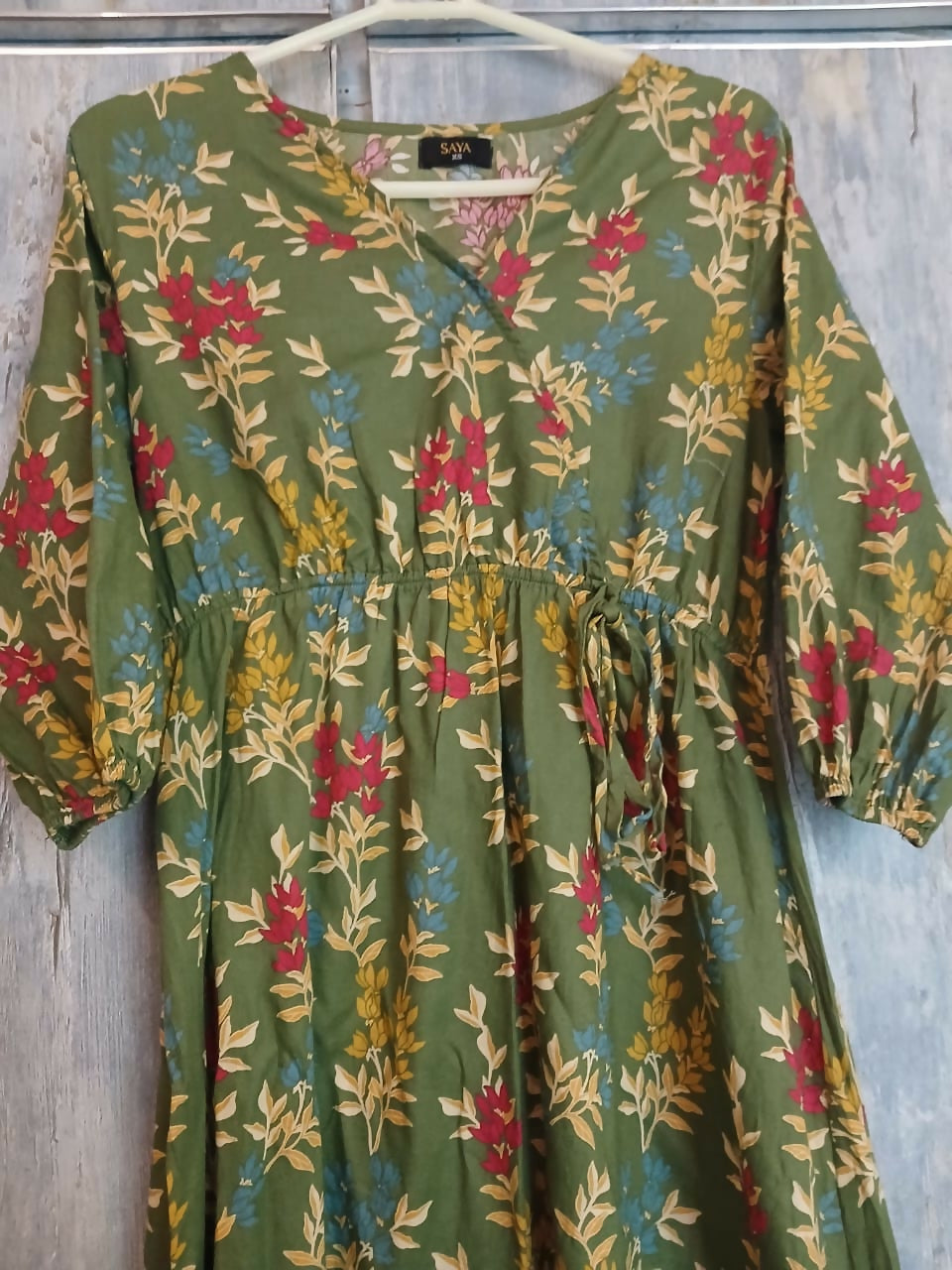 Saya | Olive Green Lawn Kurta | Women Branded Kurta | XSmall | Worn Once