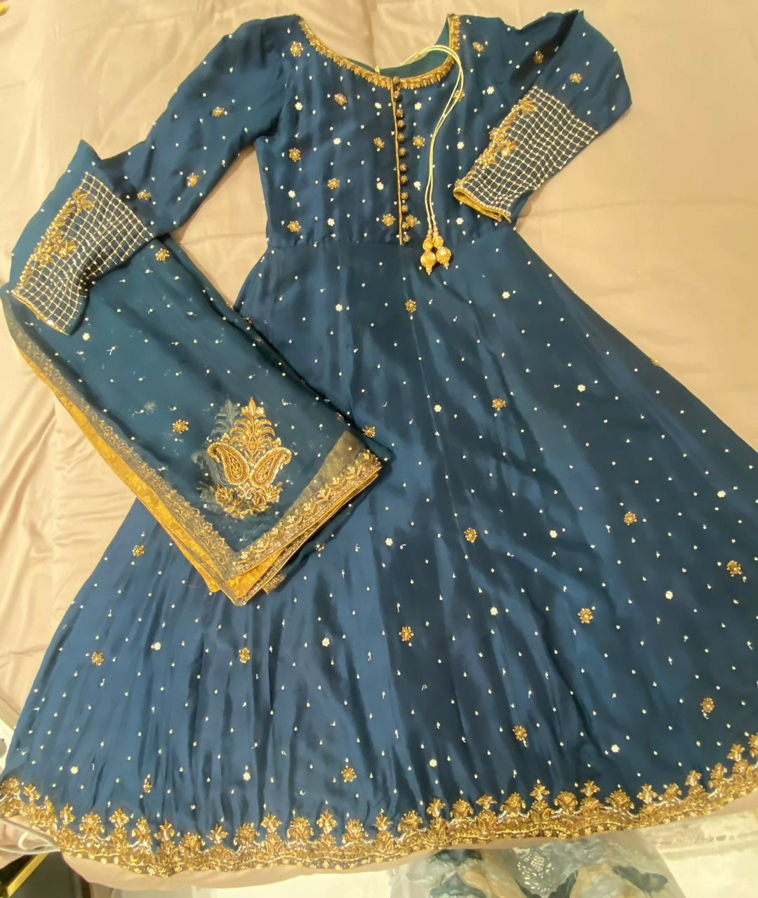 Stunning Teal Suit | Women Locally Made Formals | Medium | Preloved