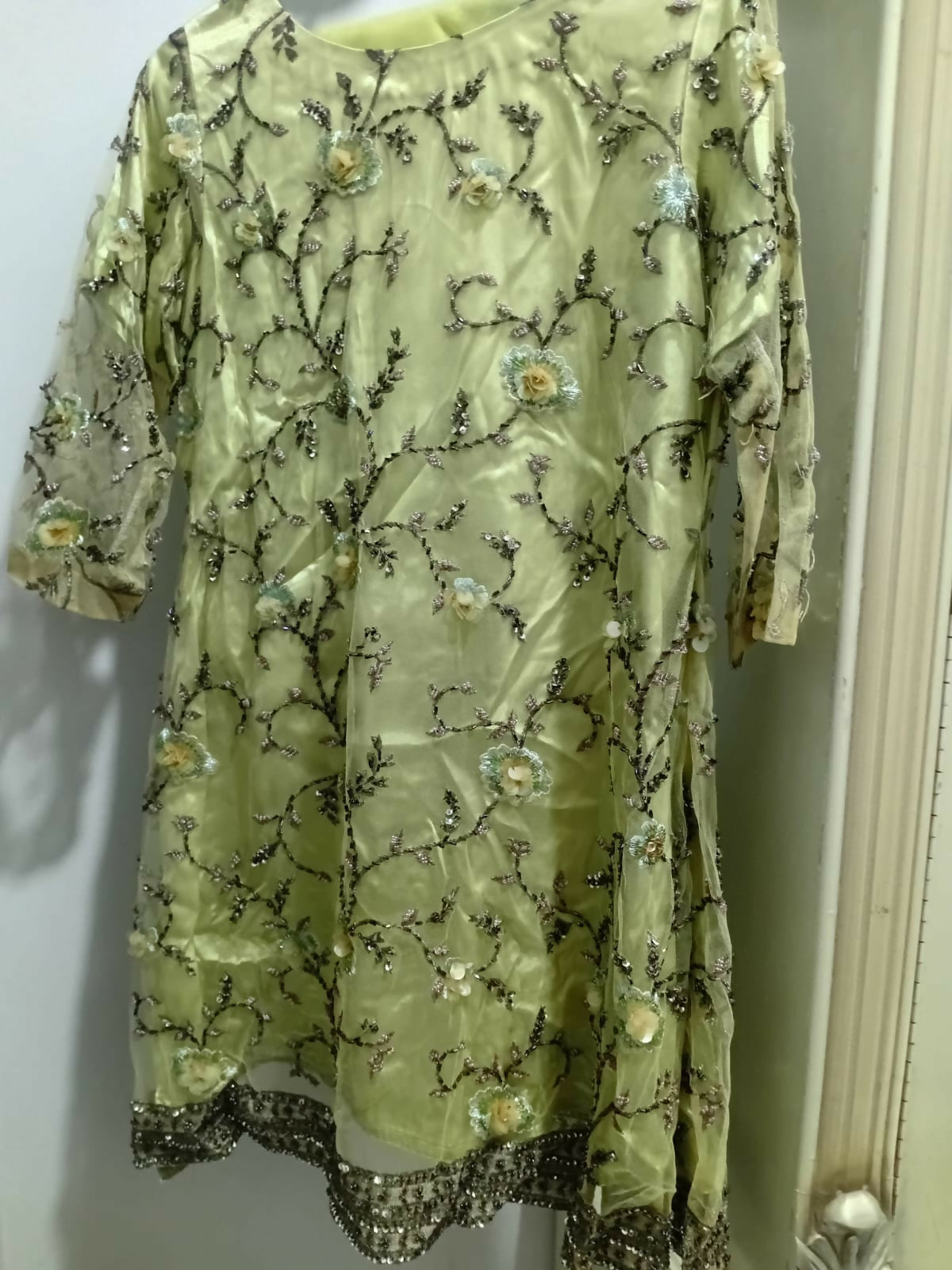 Beautiful Green Fancy | Women Locally Made Formals | Large | Worn Once