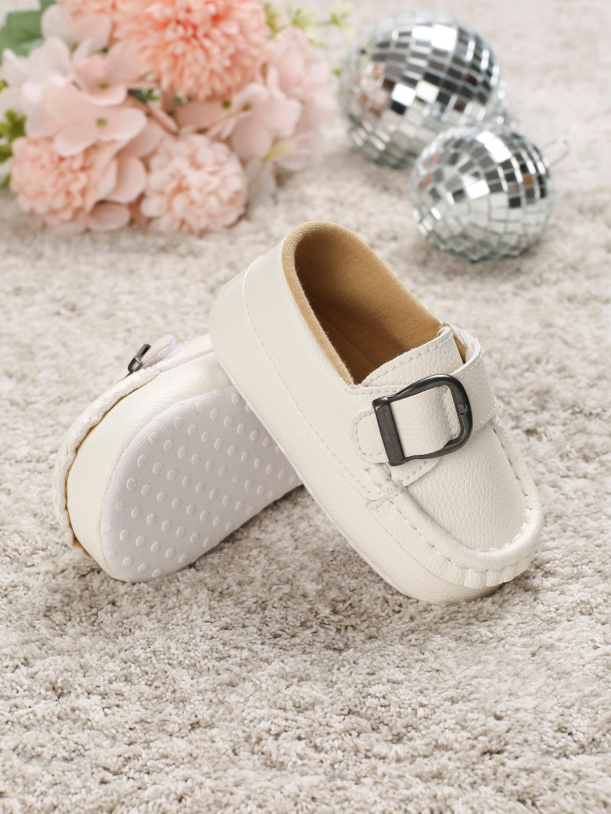 Buy SHEIN Baby Metal Decor Litchi Embossed Buckle Decor Loafers in Pakistan
