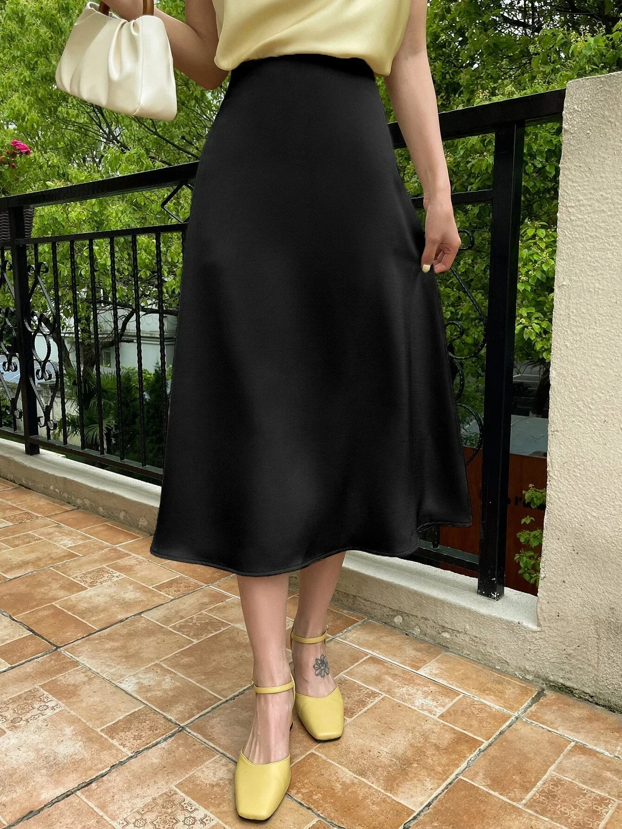 Buy SHEIN DAZY High Waist Solid A-line Skirt in Pakistan