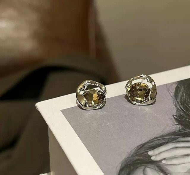 Oval Stone Tops Pair-01091 | Women Jewelry | Earrings | Brand New