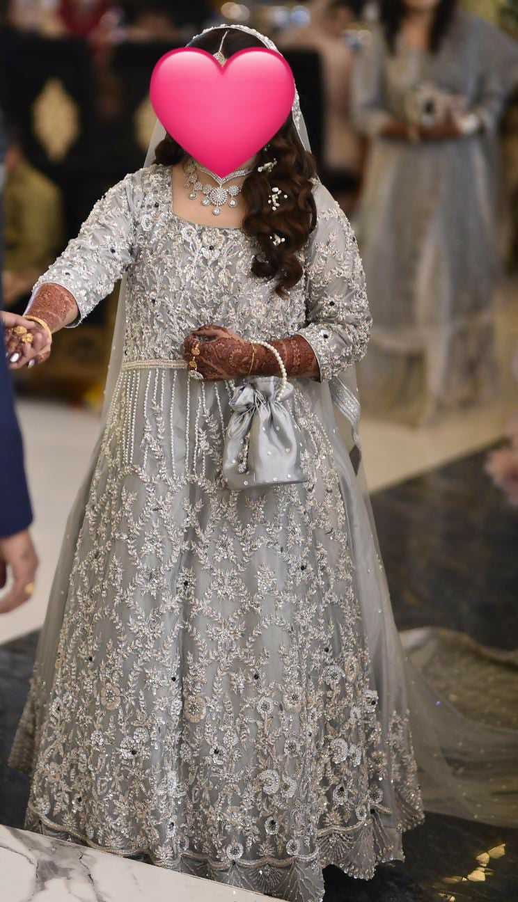Grey Silver Maxi | Women Bridals | Medium | Worn Once