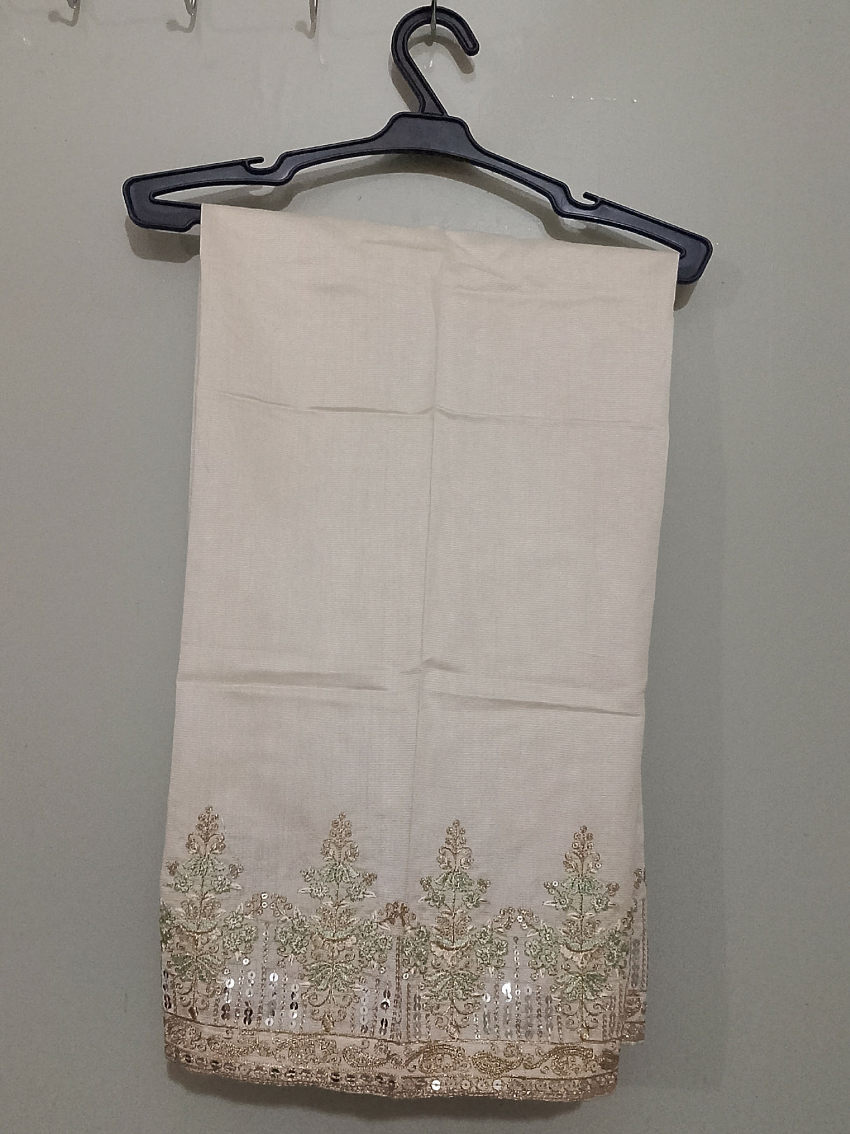 Shahposh | White 3Pcs | Women Branded Formals | Small | Worn Once