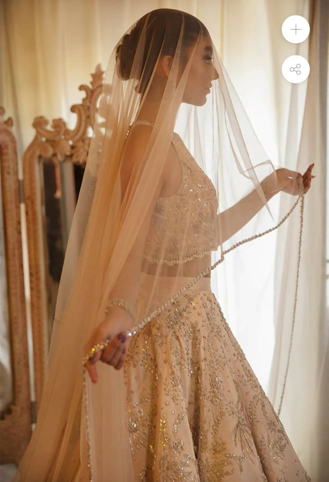 Suffuse | Stylized Maxi| Women Bridals | Small | Preloved