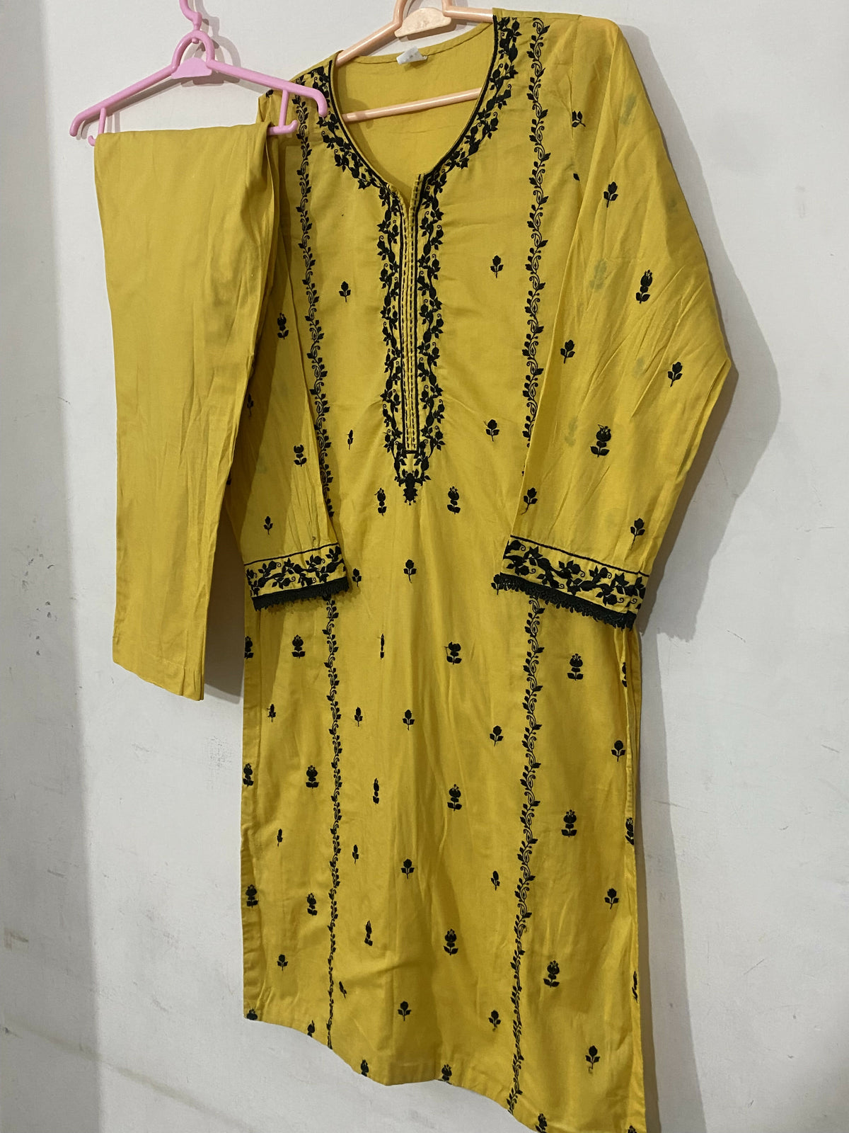 Kayseria | Women Branded Kurta | Mustard | Large | Preloved