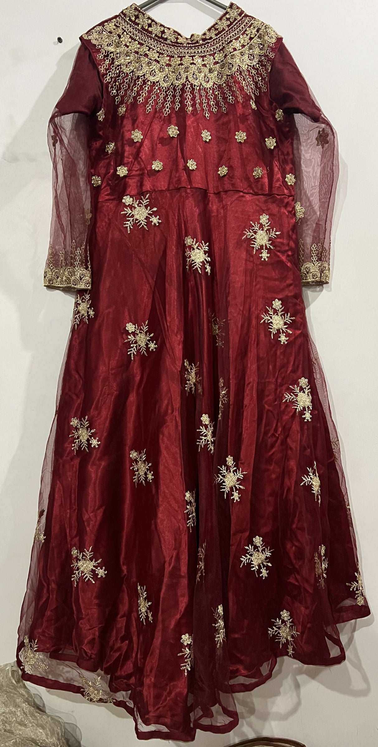 Beautiful Long Frock | Women Frocks & Maxis | Medium | New