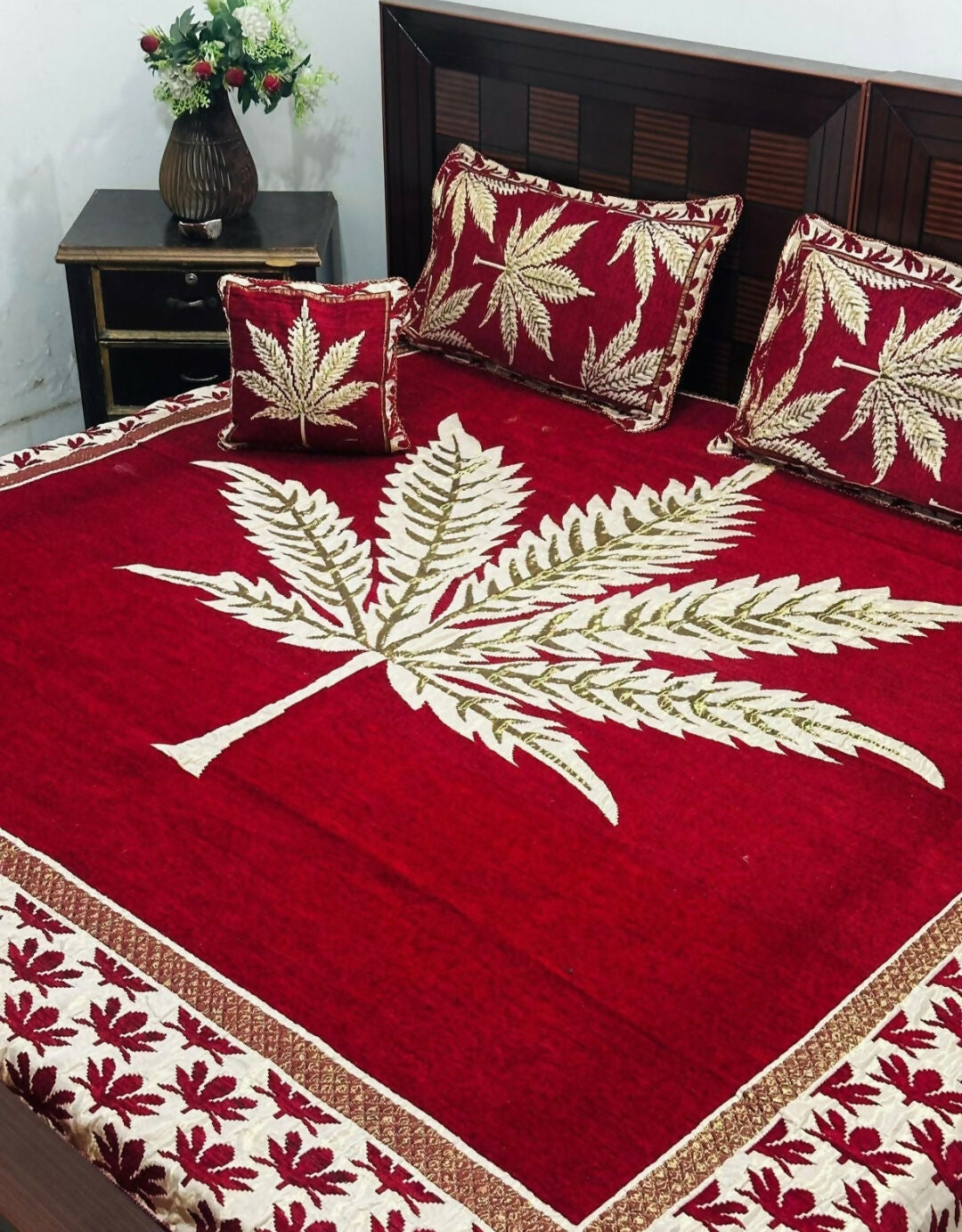 4 PC Velvet Jacquard Bedsheets |For Your Home | Home & Decor | King Size | Brand New