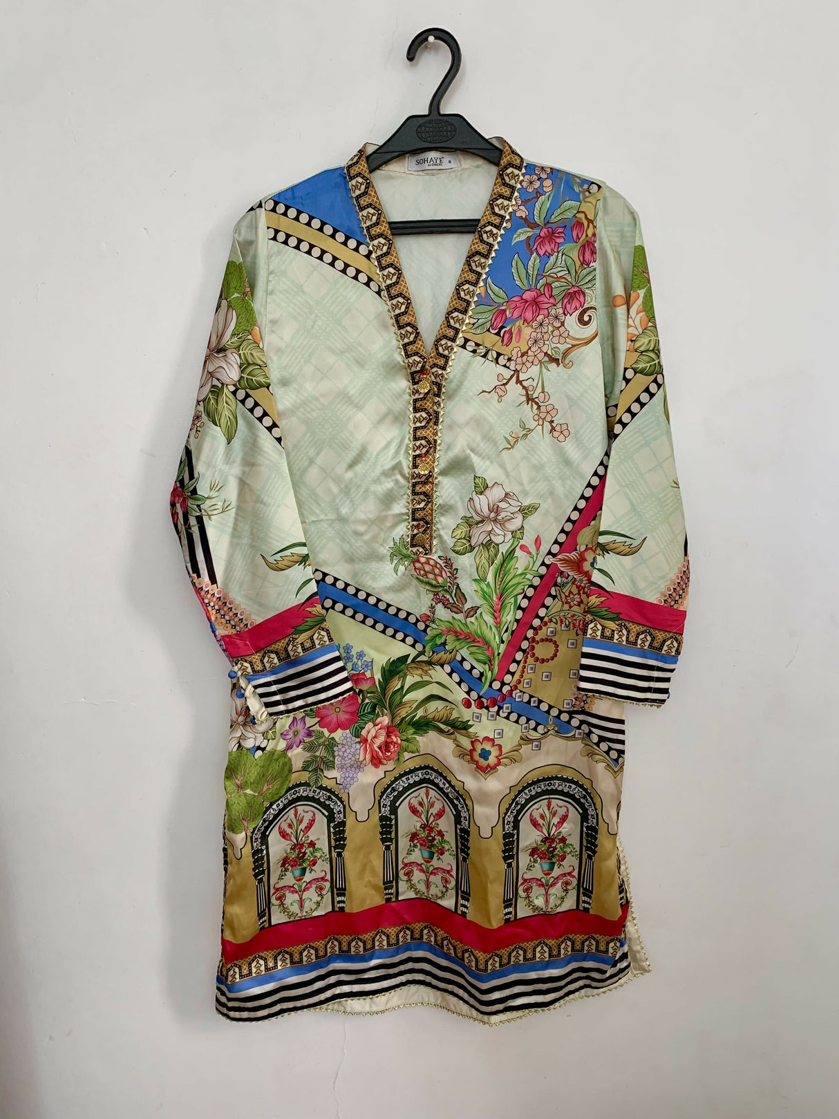 Sohaye By Diners | Women Branded Kurta | Medium | New