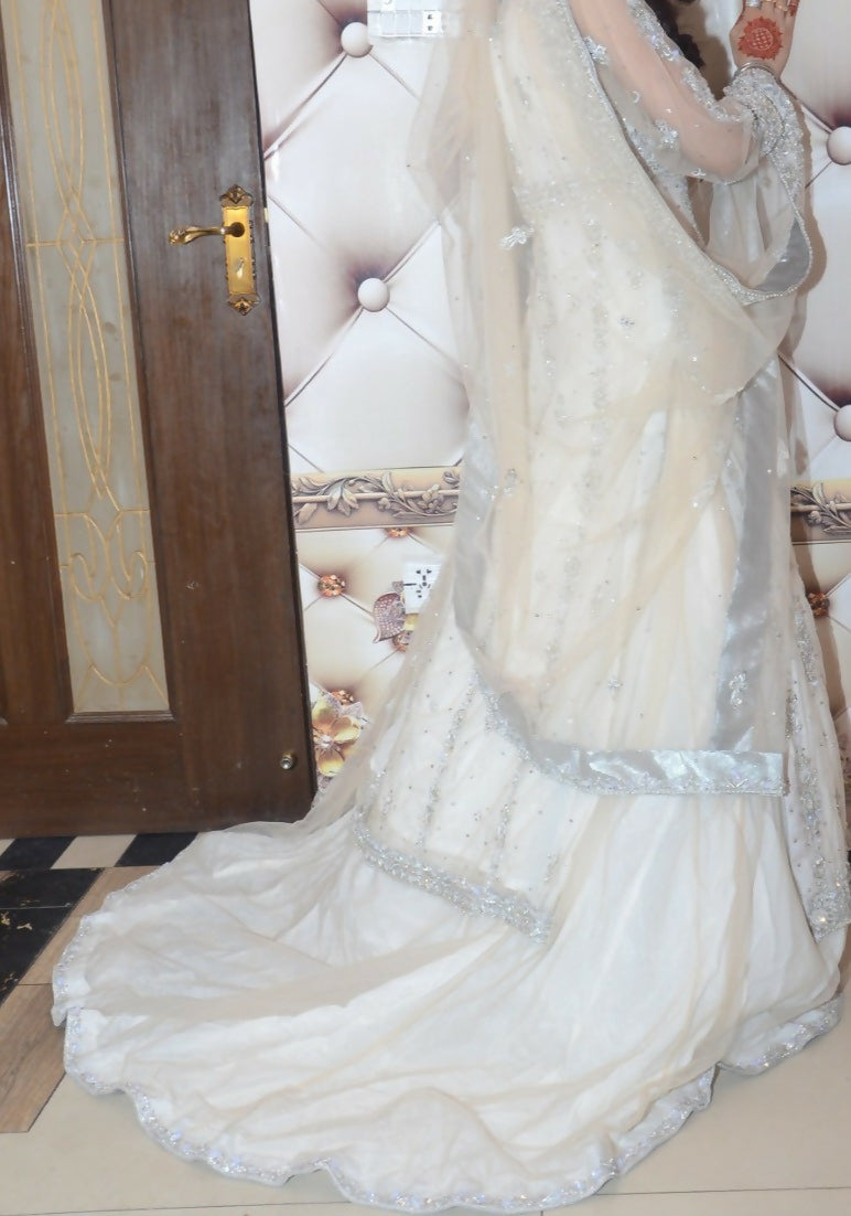 White Bridal Lehnga | Women Bridals | Small | Worn Once