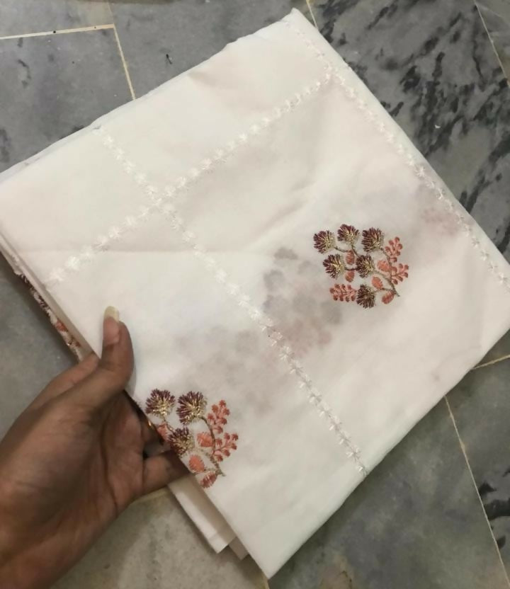 Embroidered lawn Chaddars | Women Clothing | Brand New