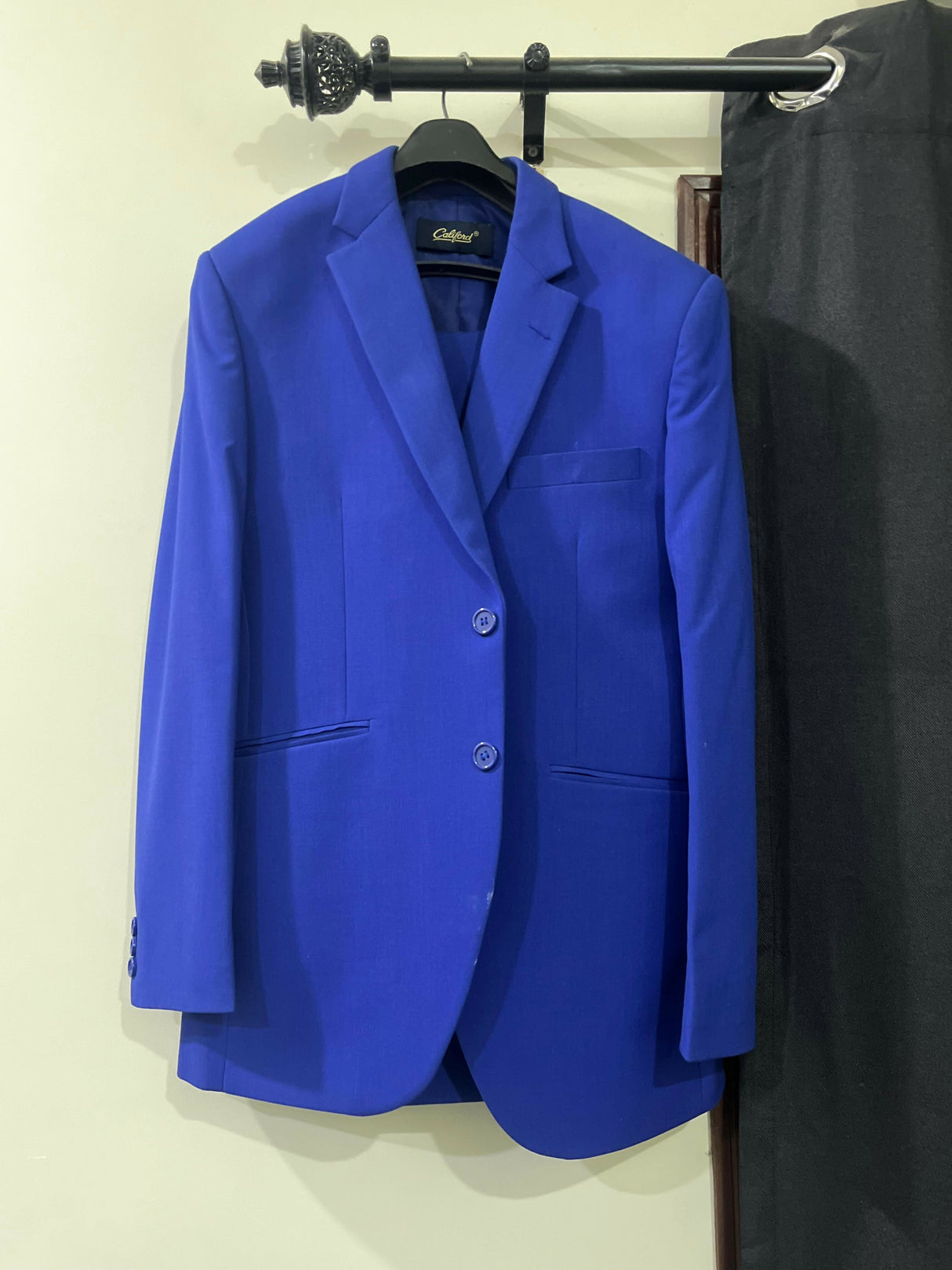 5411C79E-C6BC-4167-9141-C8971DEEBAFF