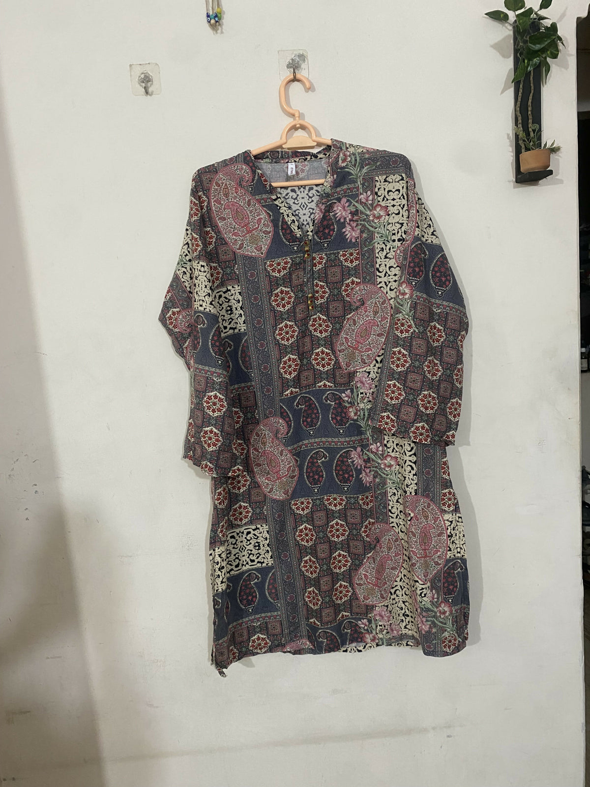 Ethnc | Women Branded Kurta | Medium | Preloved