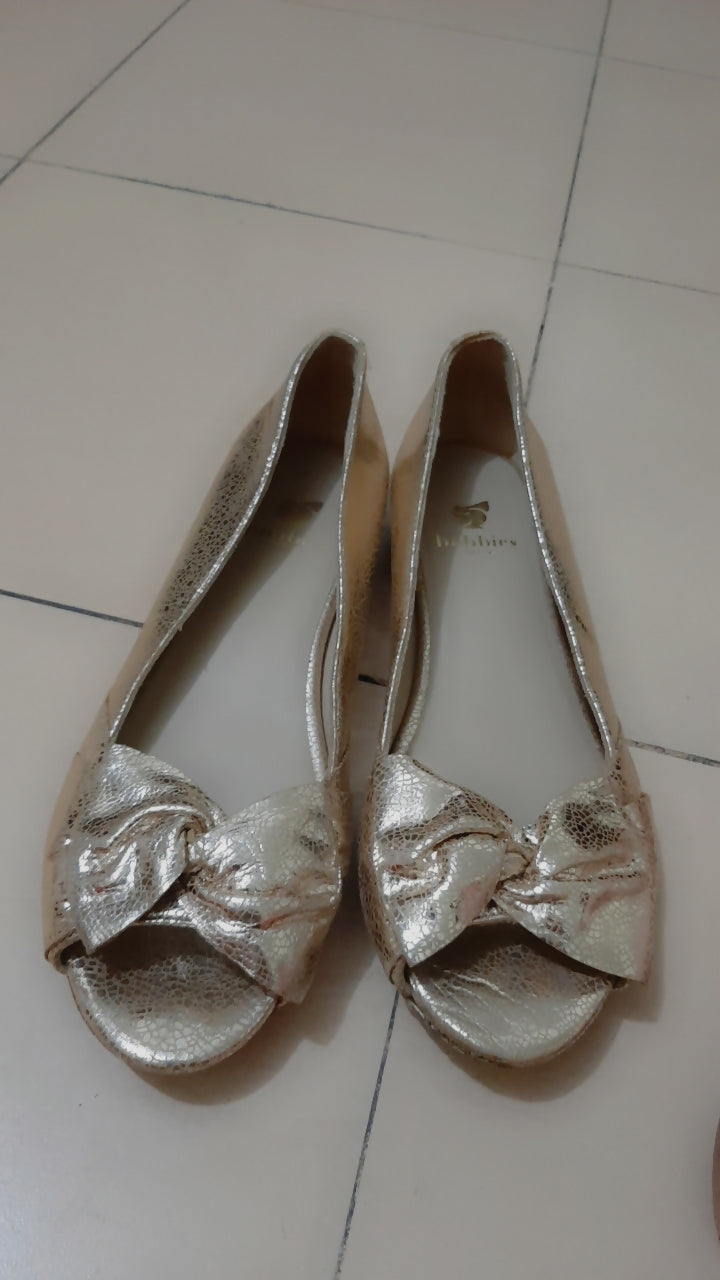 Bobbies | Beautiful Glittery Shoes | Women Shoes | Size: 36 | Preloved