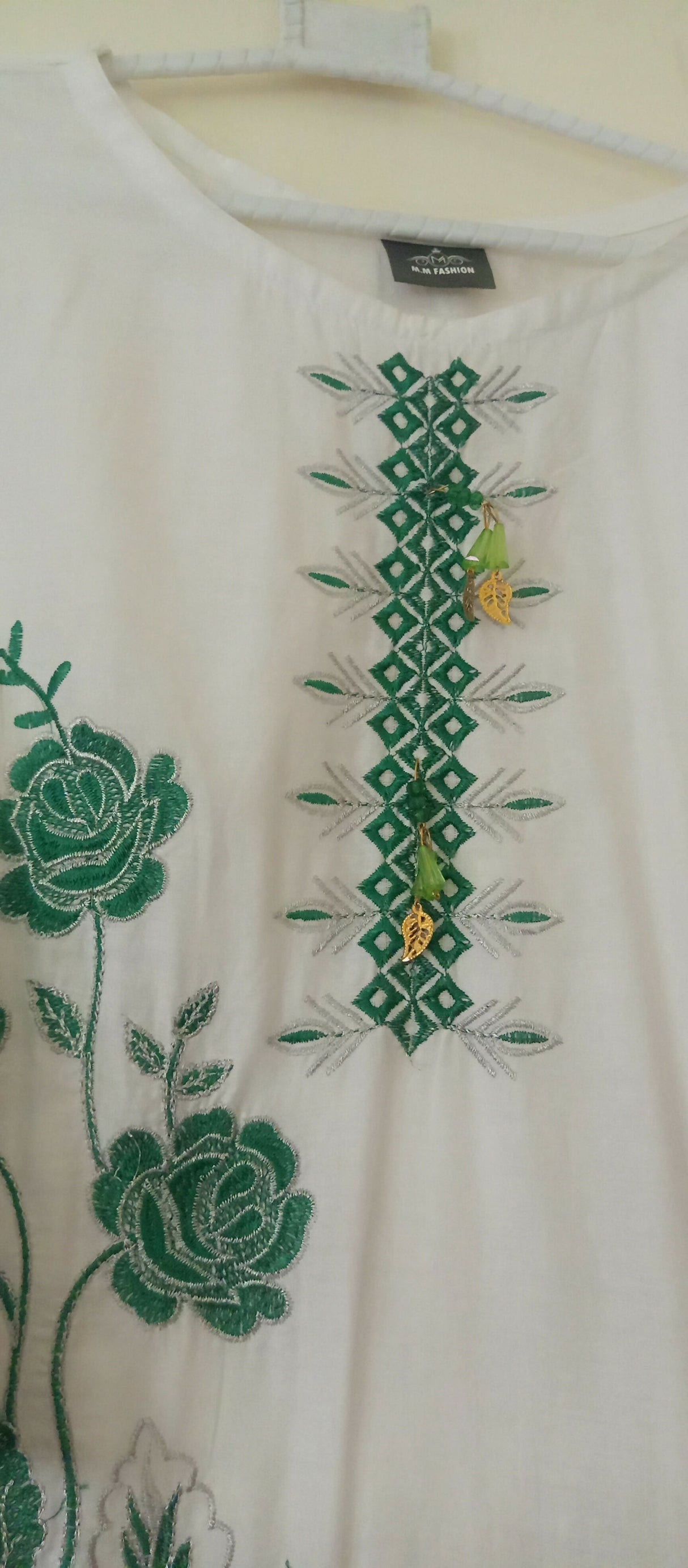 Embroidered 3Pcs Suit | Women Locally Made Kurta | Medium | New