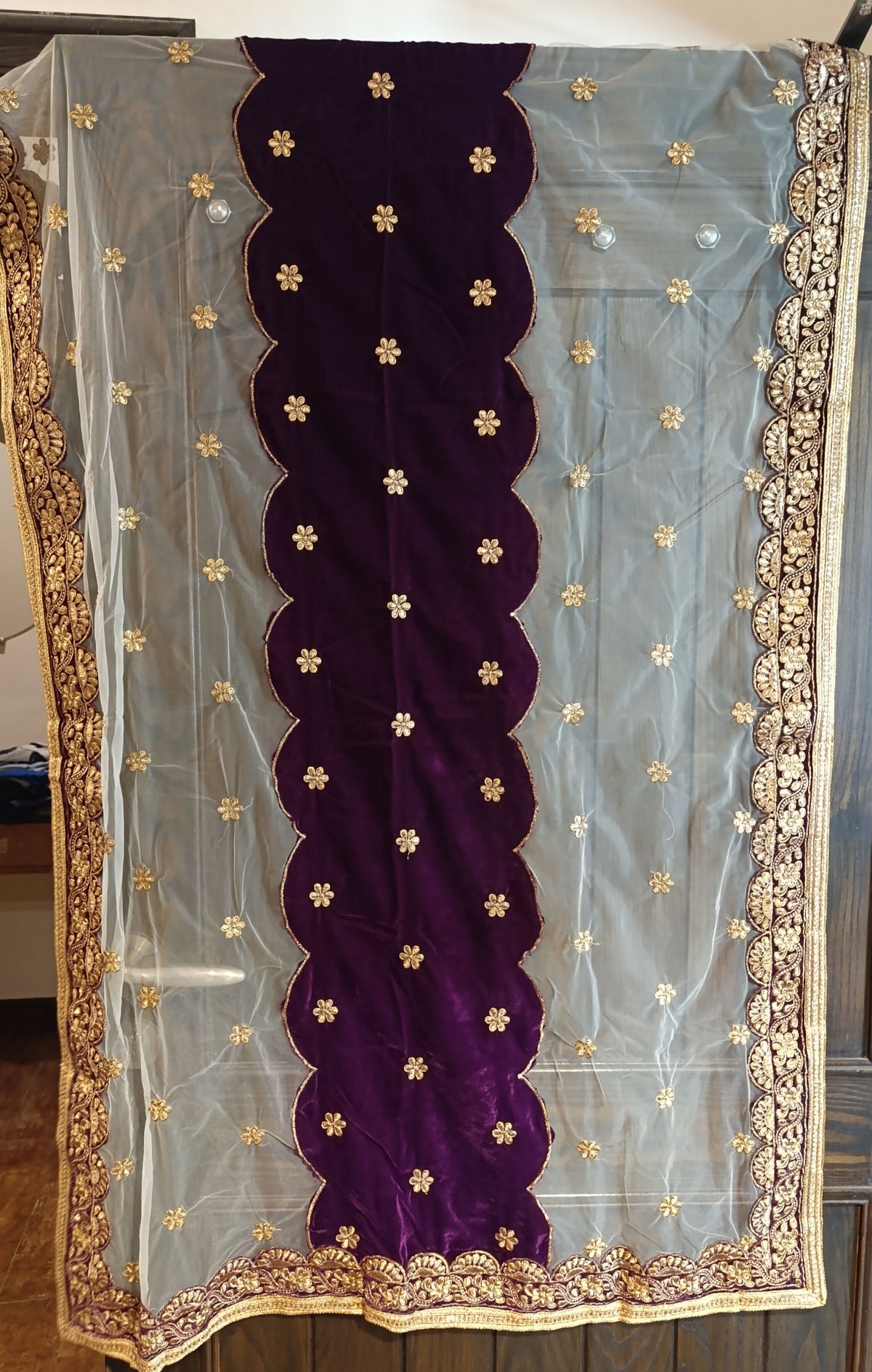Fancy Shawl/Dupatta | Women Accessories | Duppatas & Shawls | XLarge | Brand New