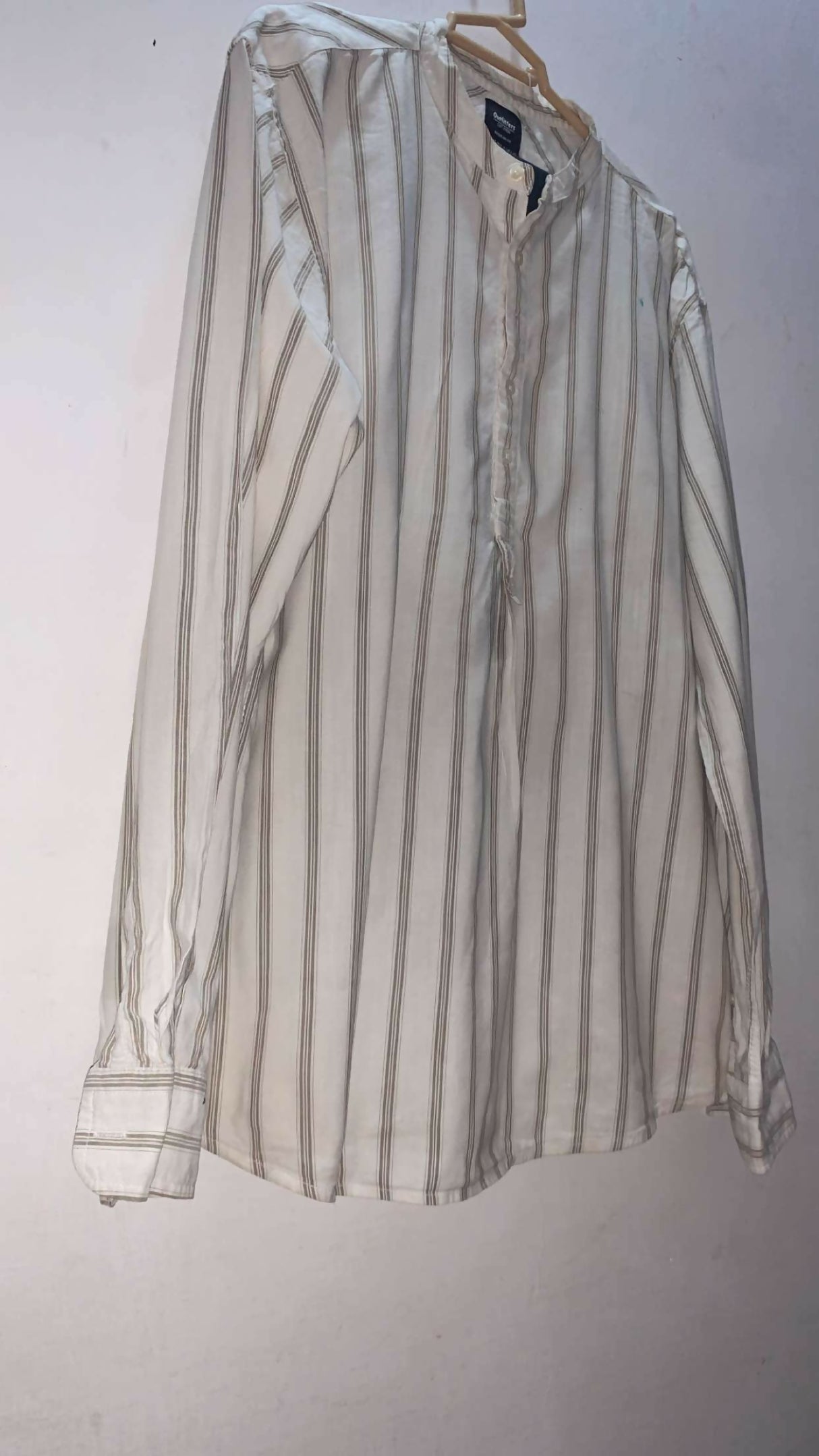 Outfitters White and Stylish Western Top | Women Tops & Shirts | XLarge | Preloved