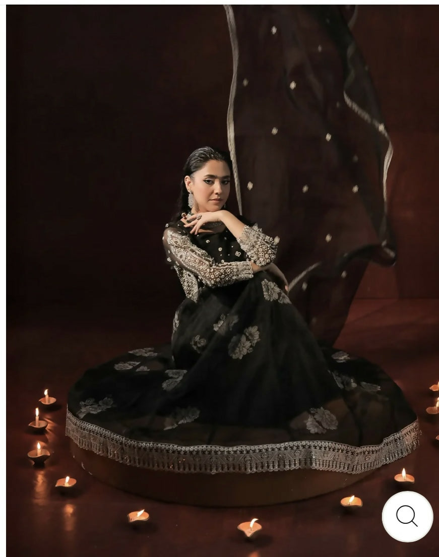 Shaposh | Women Branded Formals | Small | Preloved