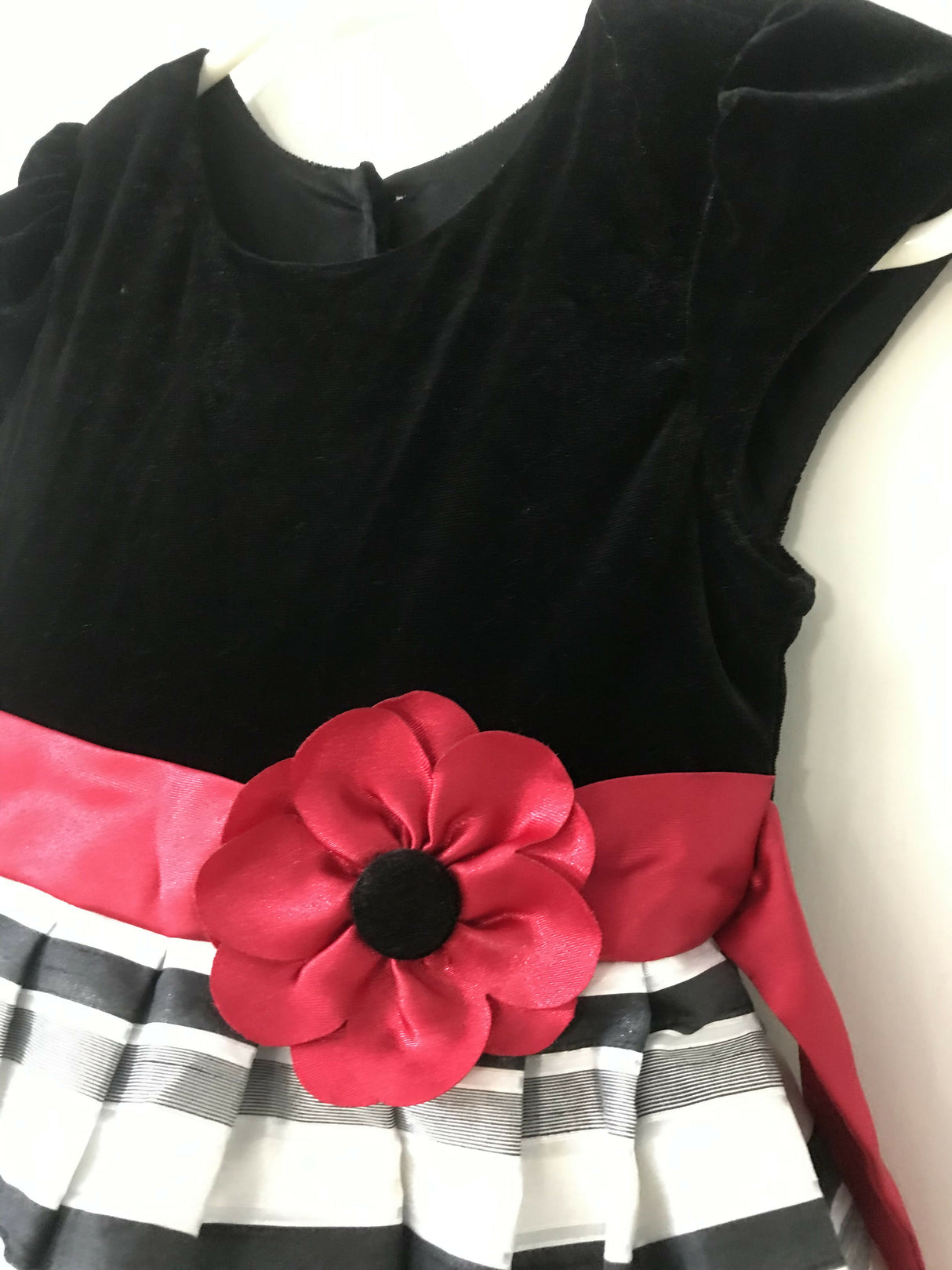 Stylish Girls Frock | Girls Skirts & Dresses | XSmall | Worn Once