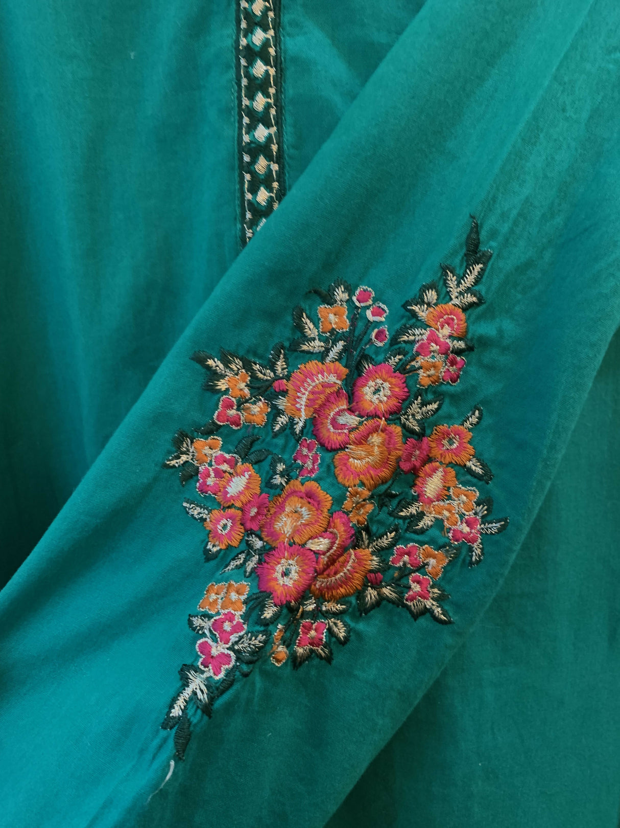 Ego | Women Branded Kurta | Medium | Preloved