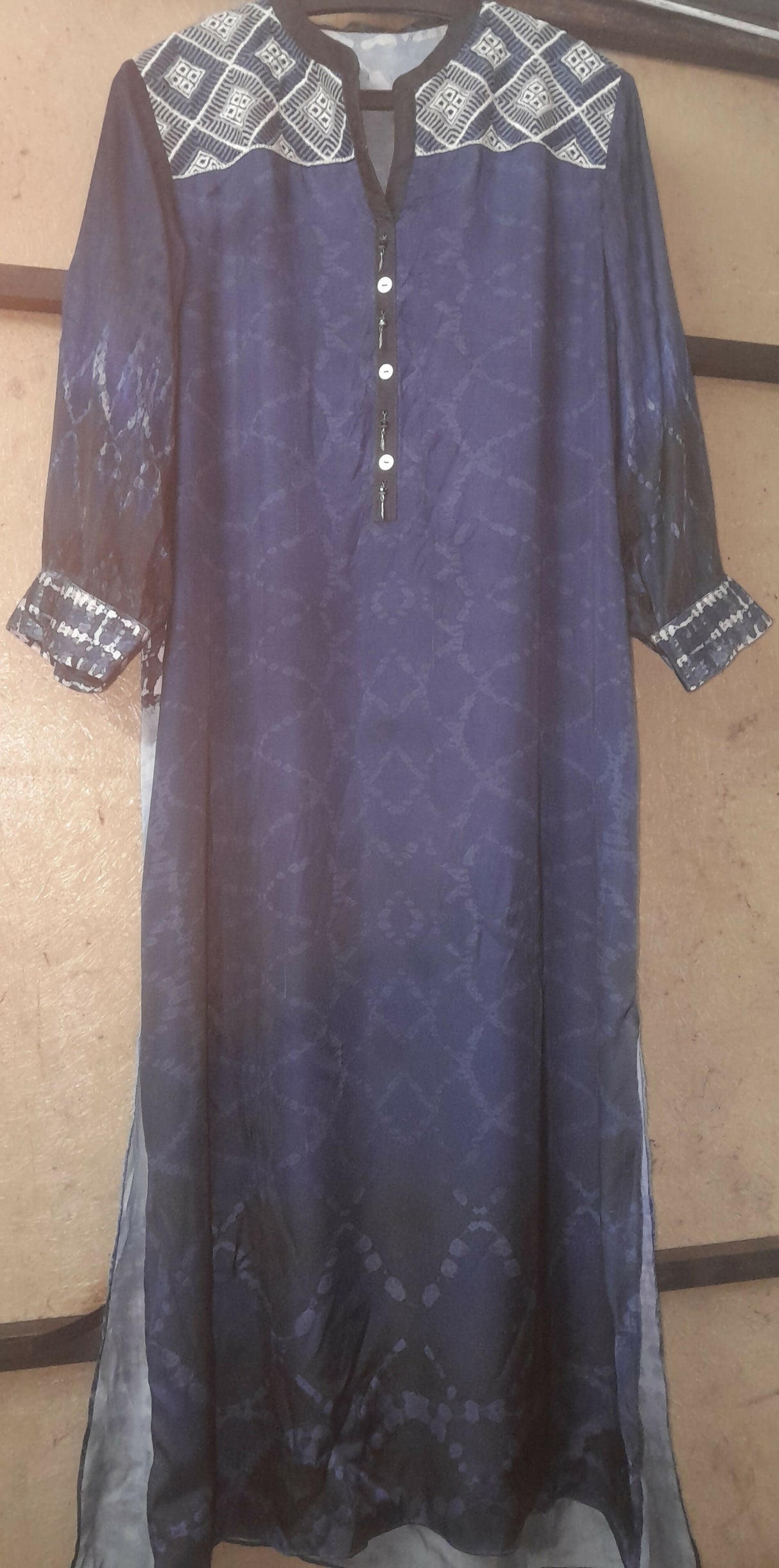 Limelight | Women Branded Kurta | Medium | Worn Once