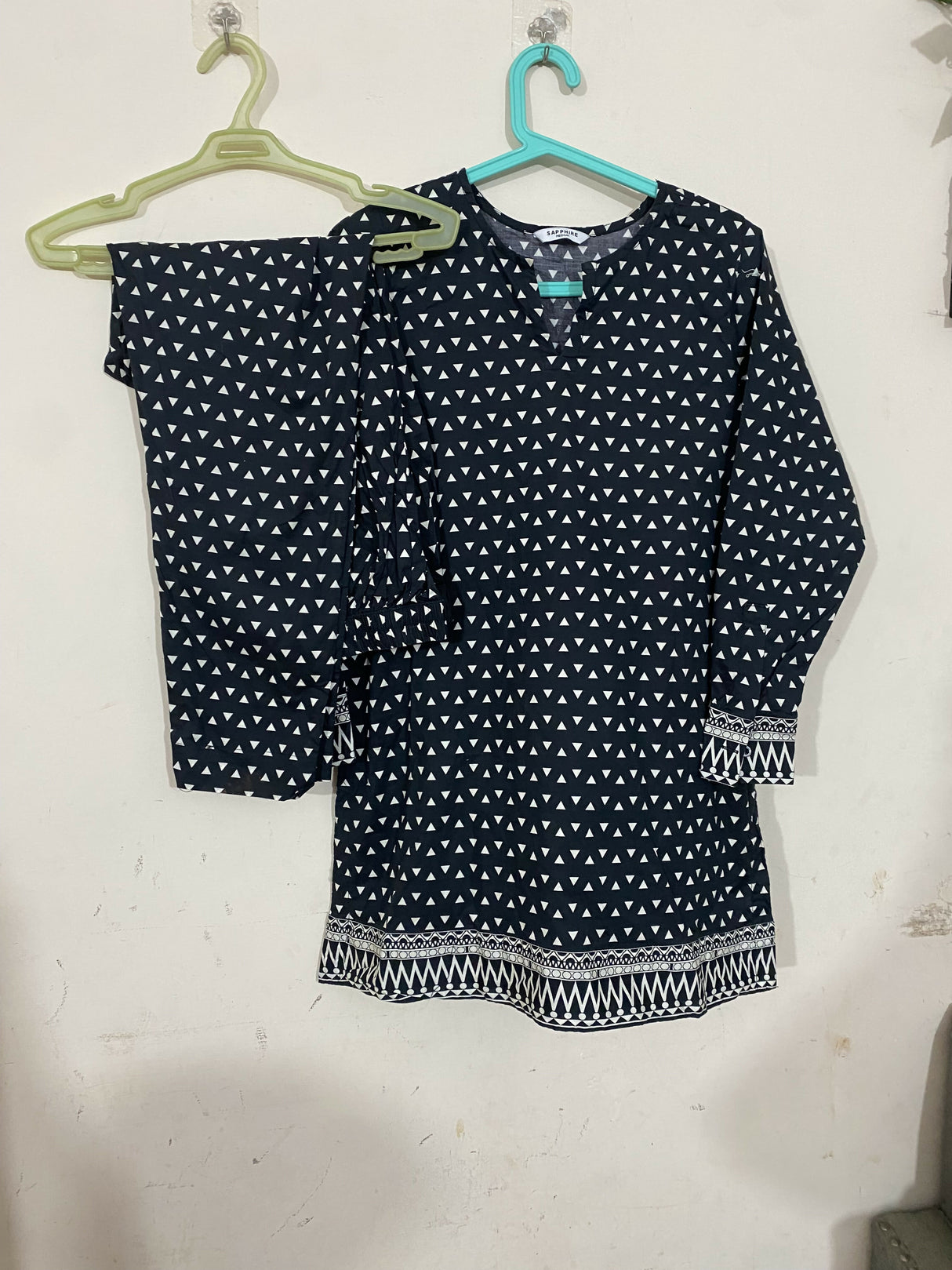 Sapphire 2 Pcs | Women Branded Kurta | Small | Preloved