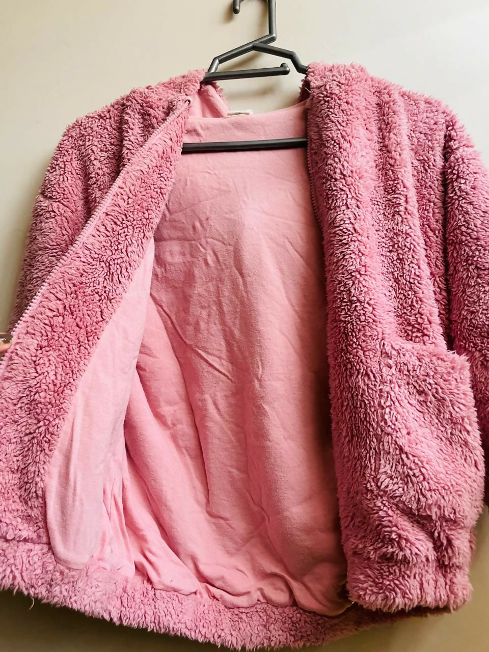 Cozy Blush Sherpa Hoodie | Women Tops & Shirts | Small | Worn Once