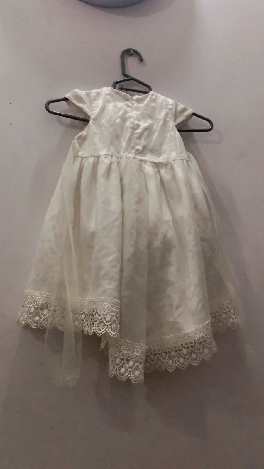 White Net Frock | Girls Skirts & Dresses | Size: 2 to 3Yrs | Preloved