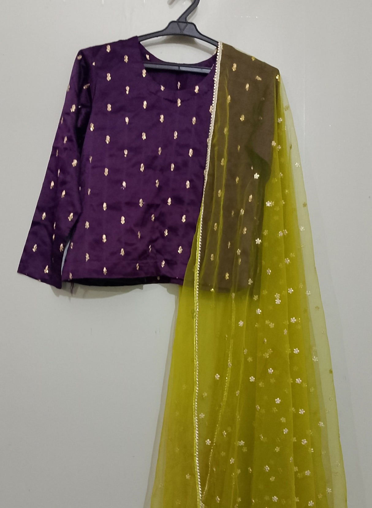 Deep Purple & Mintgreen Lehnga | Women Locally Made Formals | XSmall | Worn Once