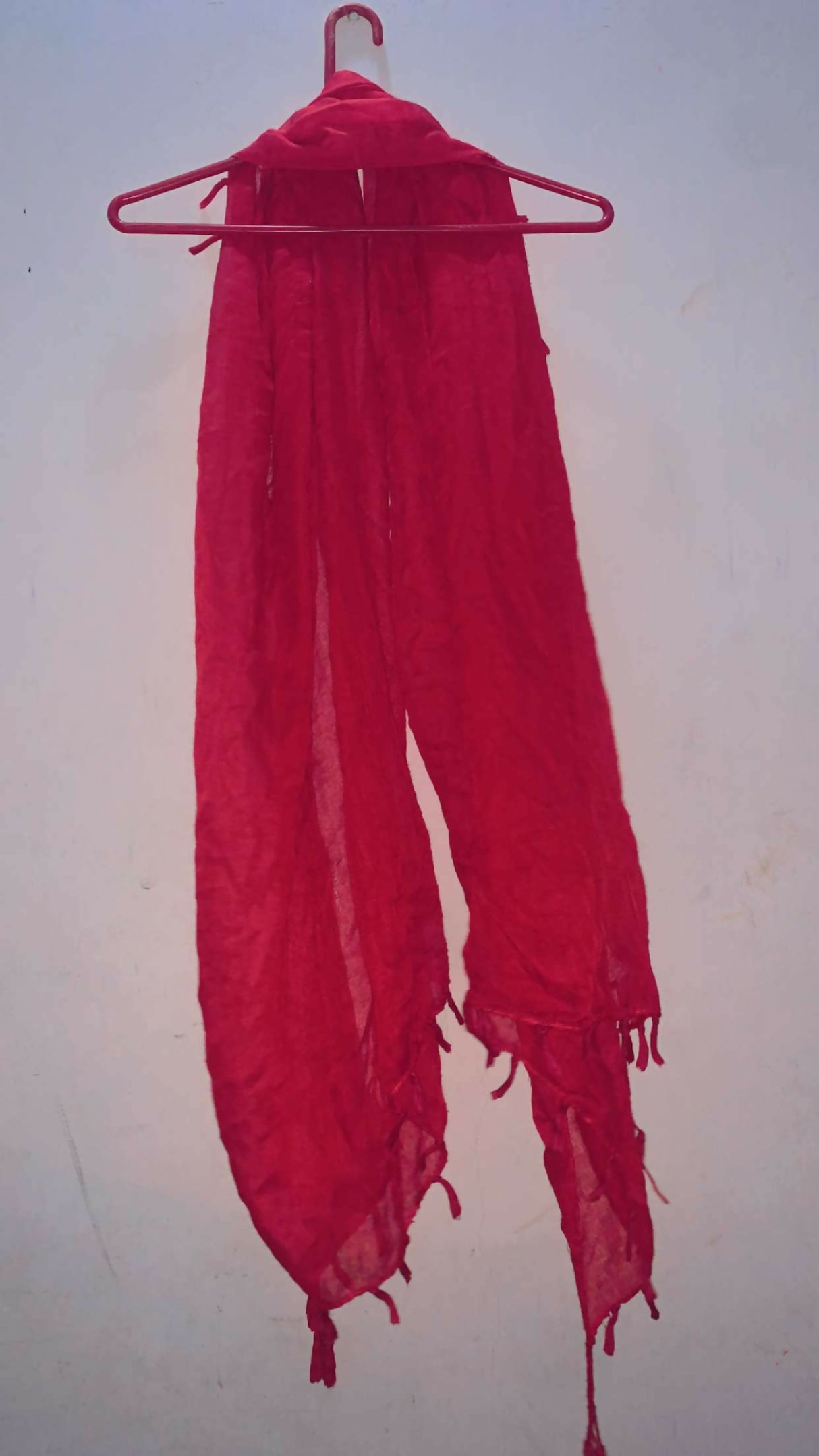 Red Stylish Staller/ Scarf | Women Accessories | Standard | Preloved
