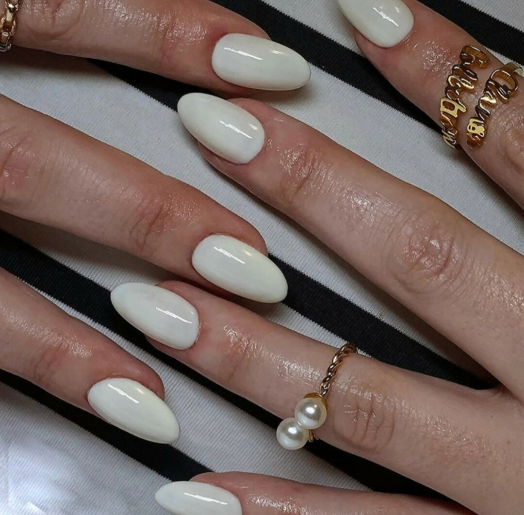 Press on nails set- (N 103,132,116,135) | Women Accessories | Nails | Brand New