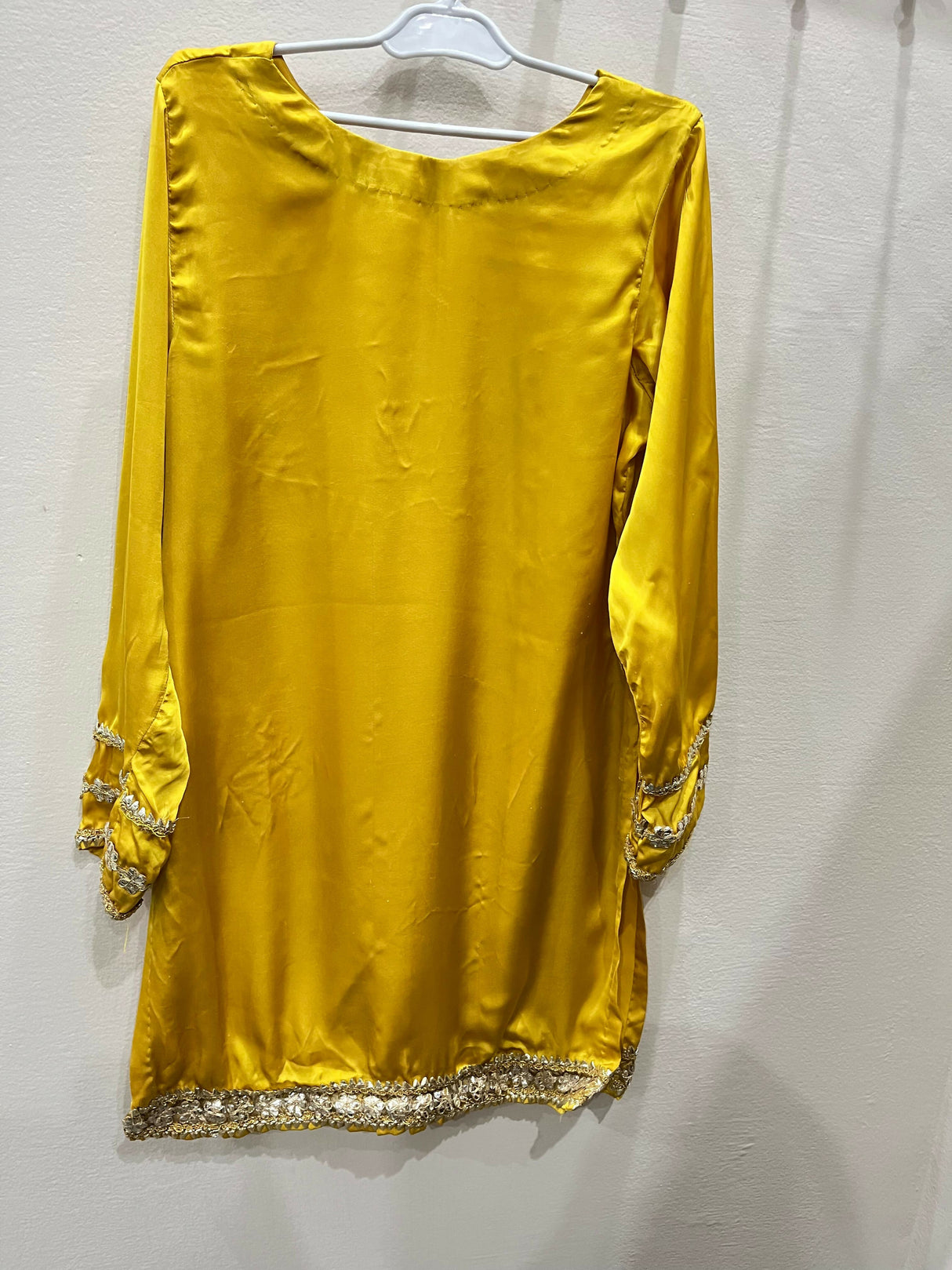 Shalwar Kamiz | Women Locally Made Kurta | Small | Worn Once