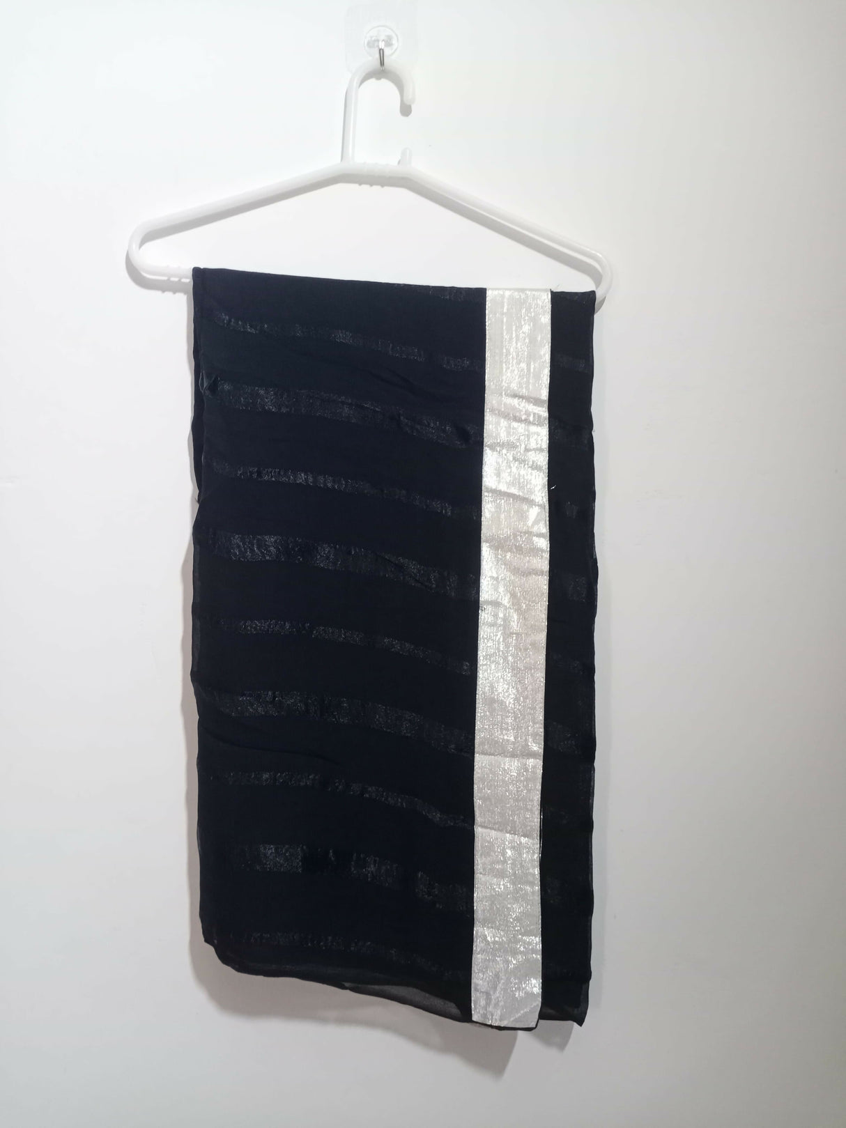 Black chiffon Long frock with velvet | Women Locally Made Formals | Large | Preloved