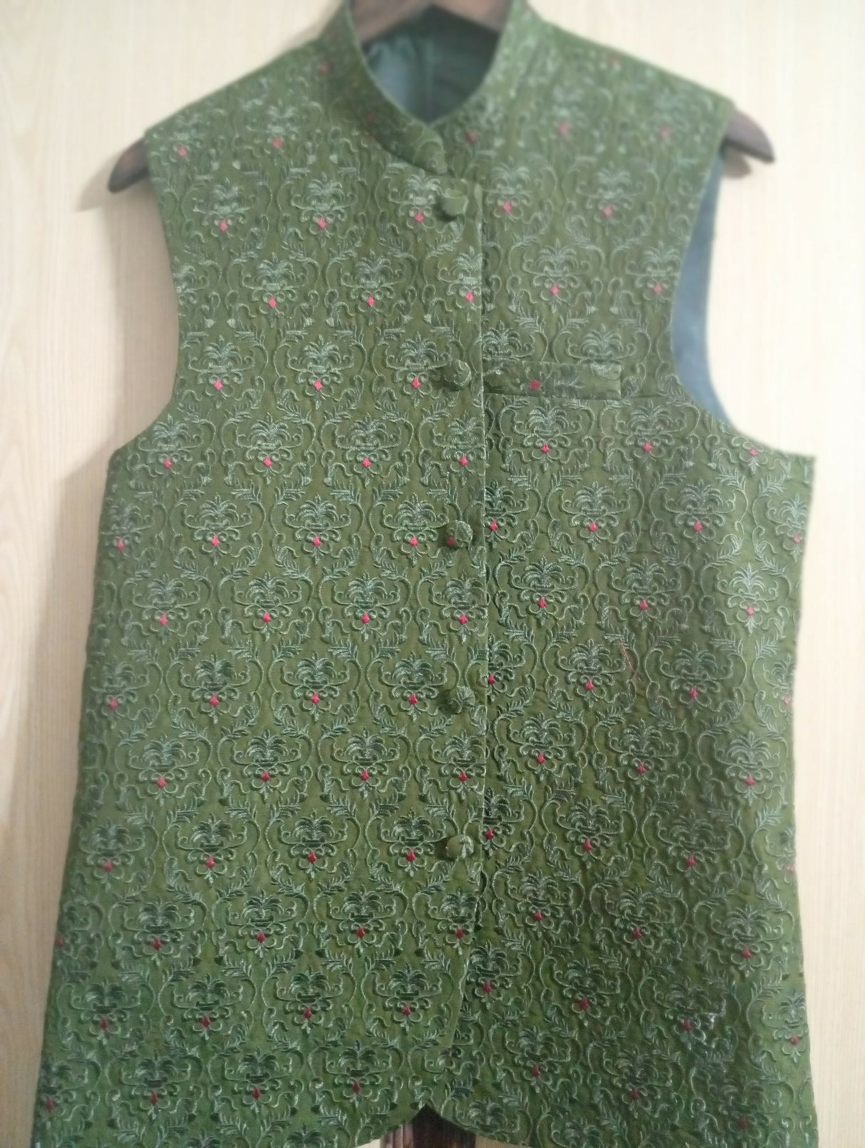 Waistcoat | Men Jackets & Coats | Medium | Wore Once